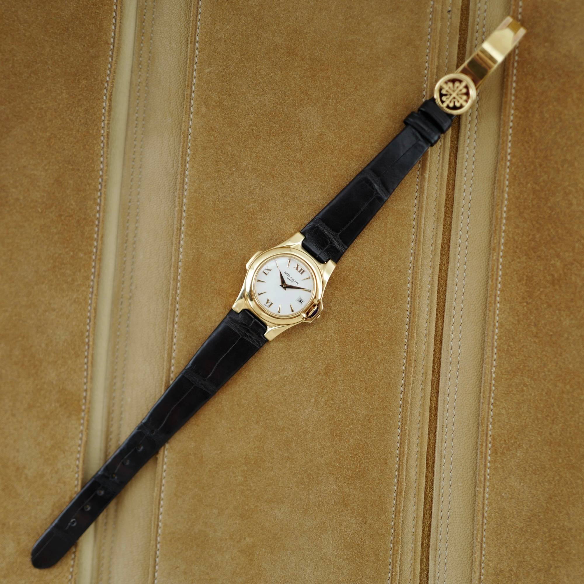 Patek Philippe Yellow Gold Watch Ref. 4890 - Image 3