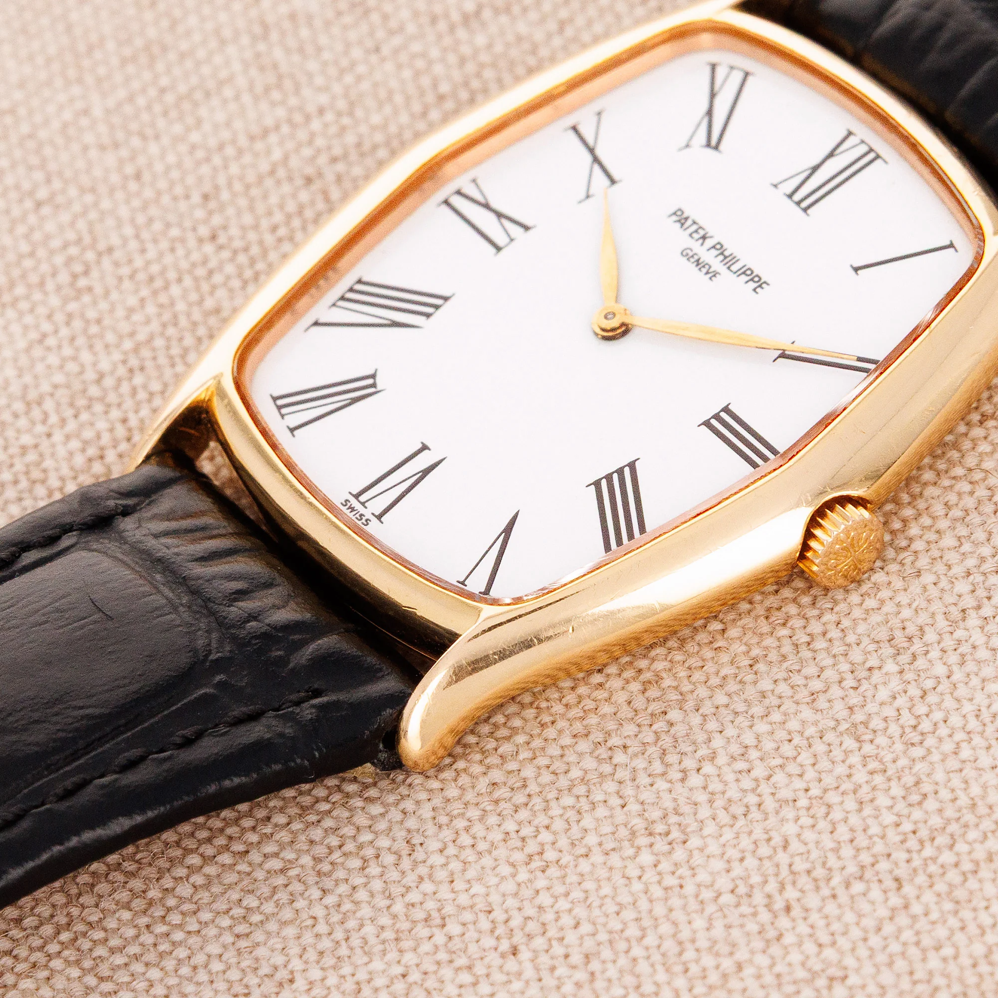 Patek Phillipe Yellow Gold Gondolo Watch Ref. 3842 - Image 3