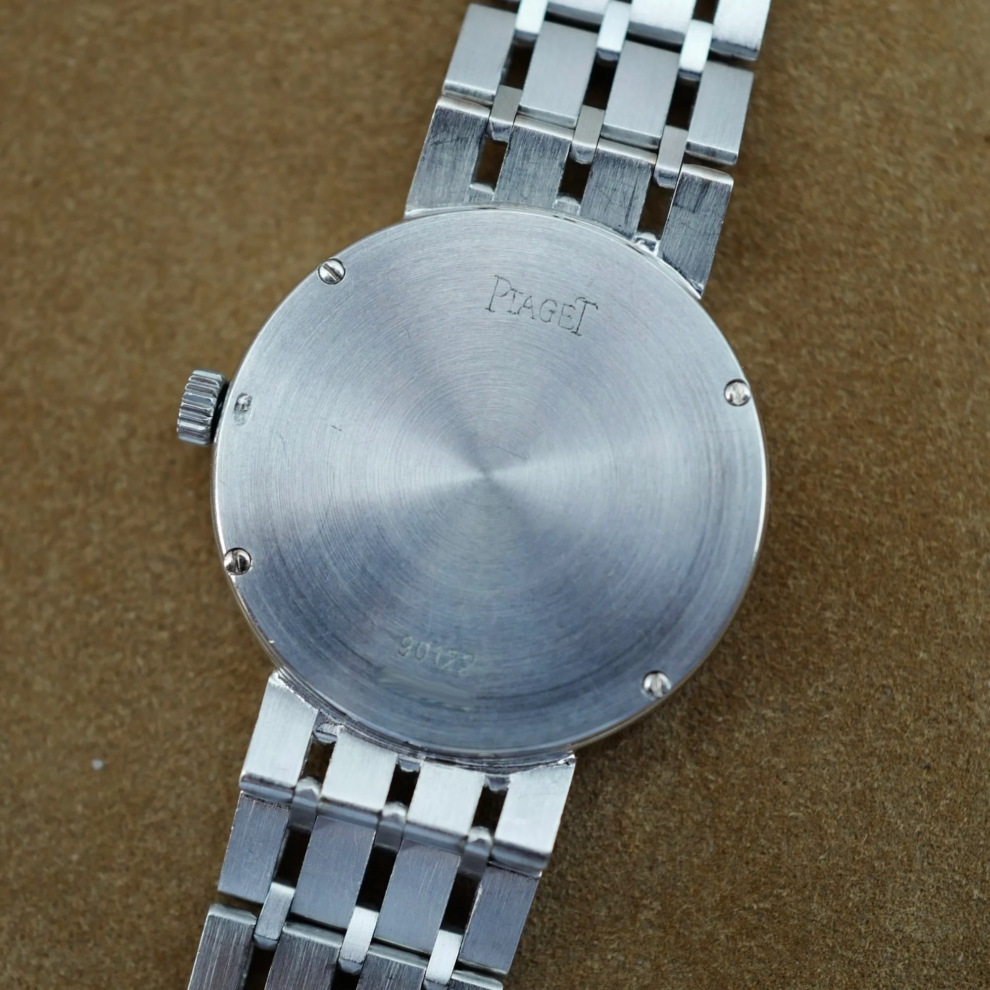 Piaget White Gold Altiplano Ref. 90122 with Diamonds and Sapphires - Image 4