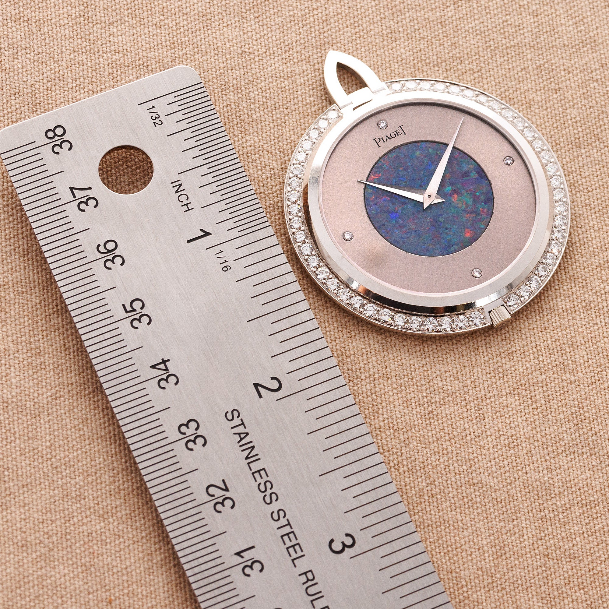 Piaget White Gold and Opal Pendant Watch - Image 4