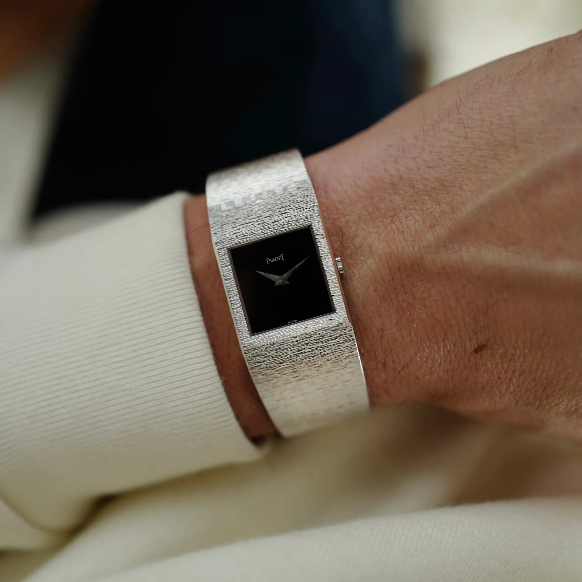 Piaget White Gold Bracelet Watch Ref. 9133 with Onyx Dial (New Arrival) - Image 3