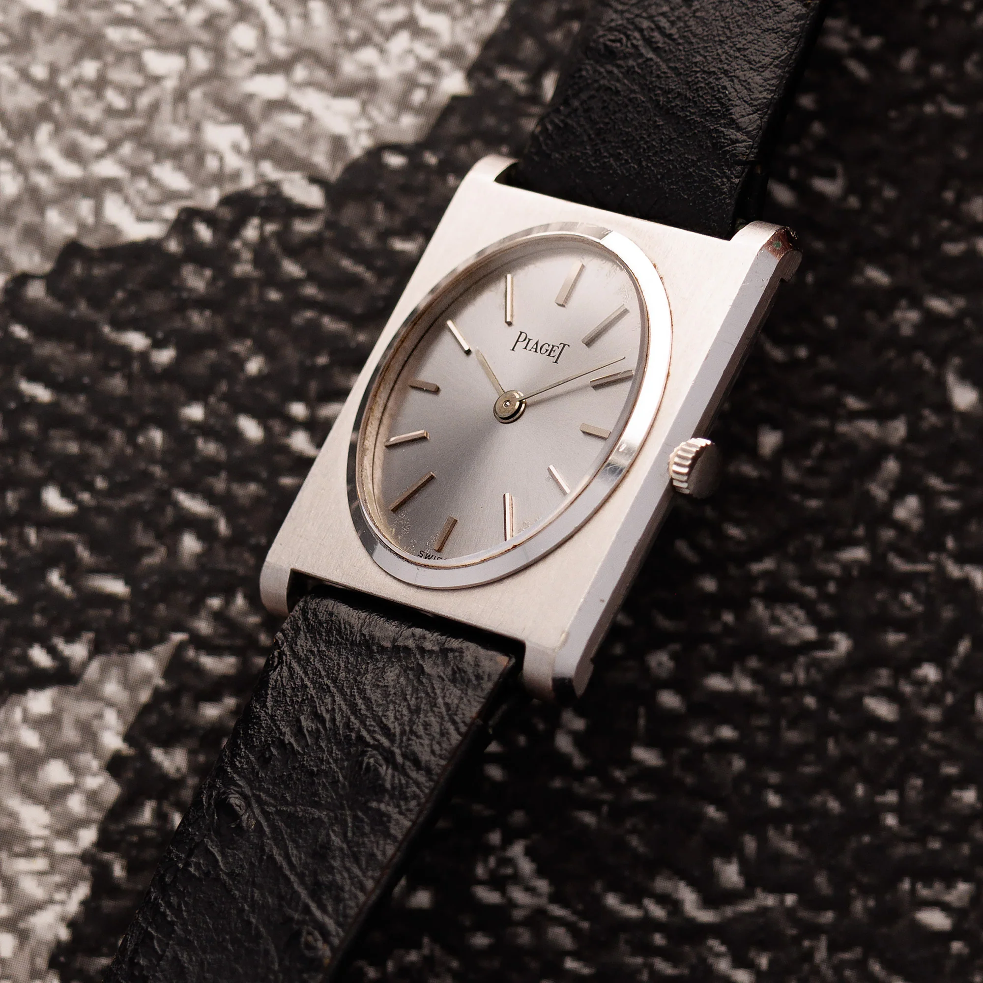 Piaget White Gold Square Watch Ref. 9136 - Image 2