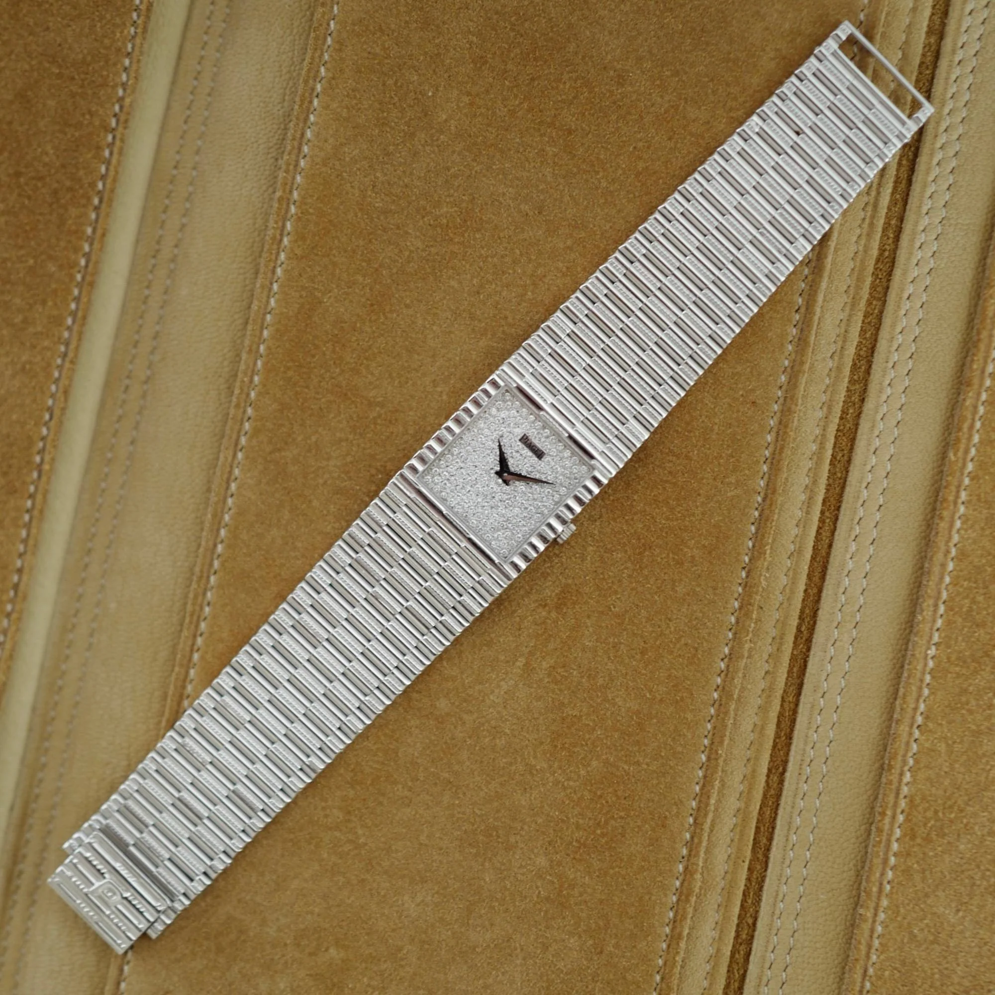 Piaget White Gold Tradition Watch Ref. 9131 with Pave Dial - Image 4