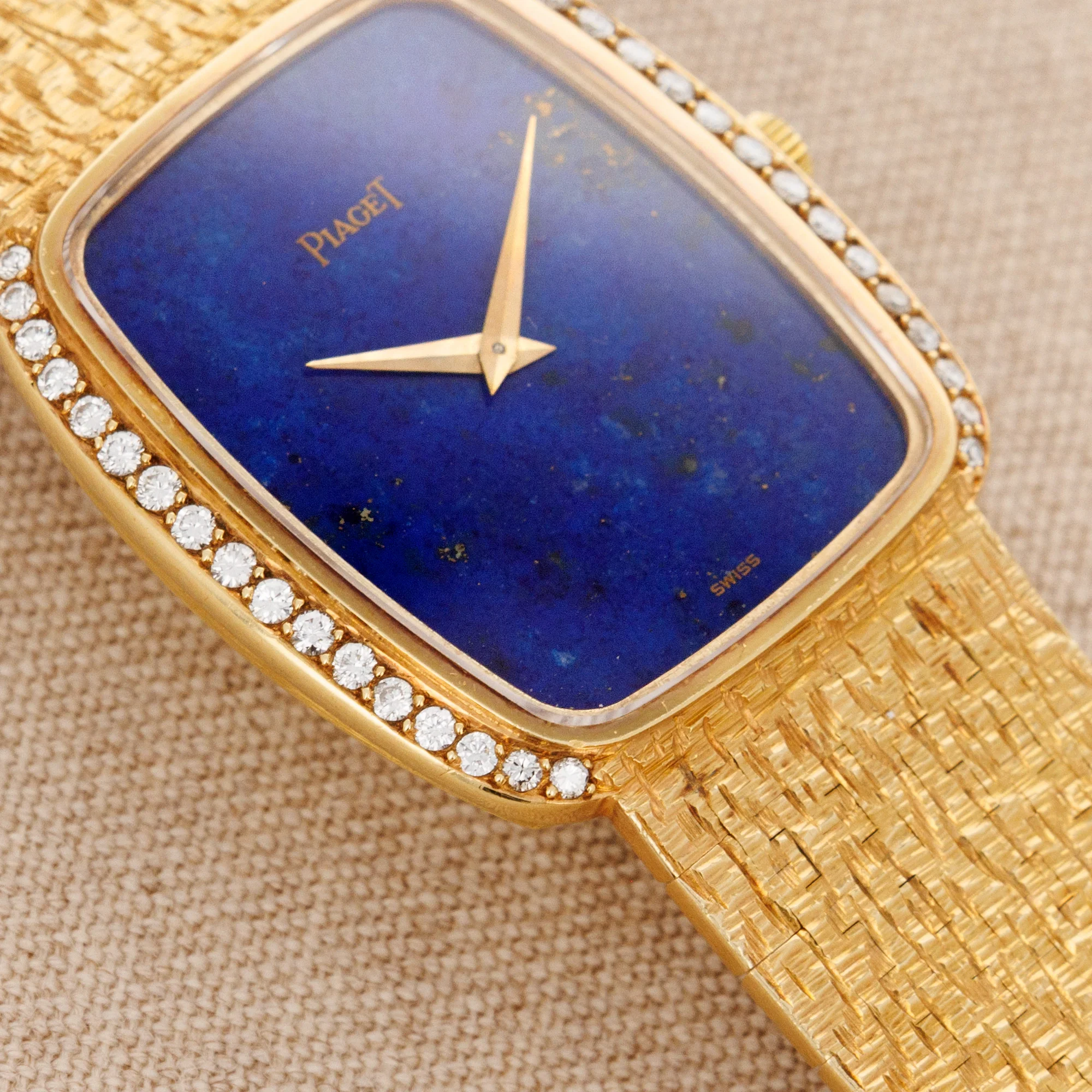 Piaget Yellow Gold and Lapis Watch - Image 3