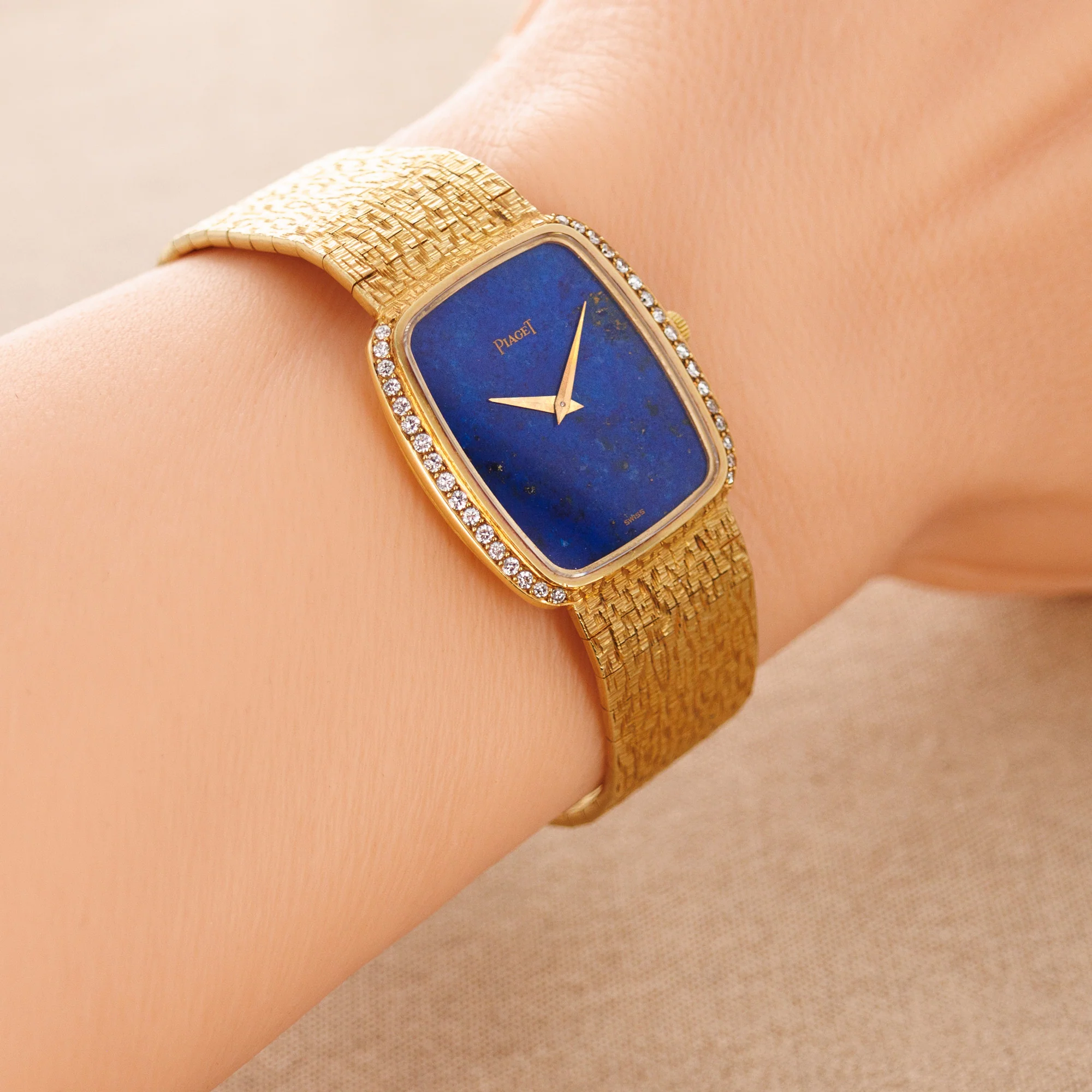 Piaget Yellow Gold and Lapis Watch - Image 5