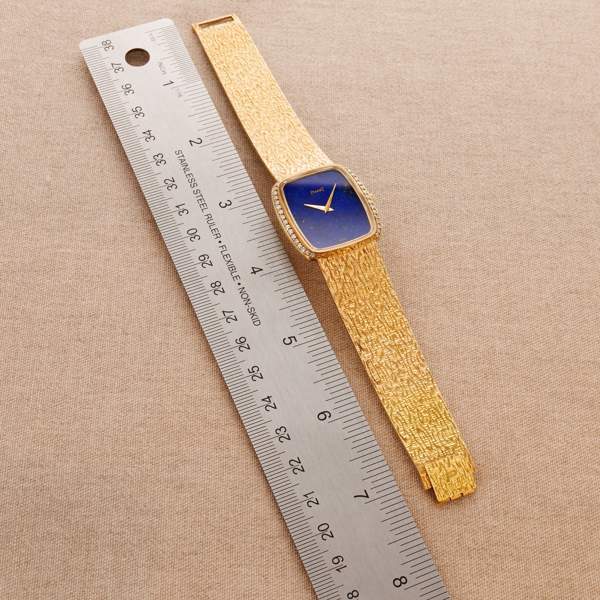 Piaget Yellow Gold and Lapis Watch - Image 6