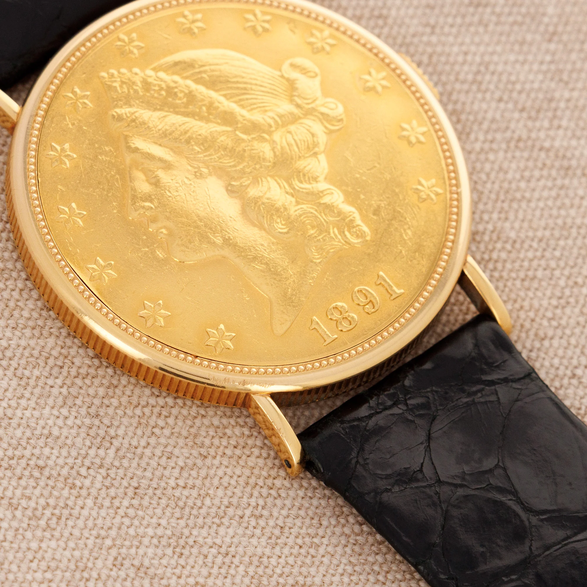 Piaget Yellow Gold Coin Watch Ref. 900B with Original Warranty - Image 4