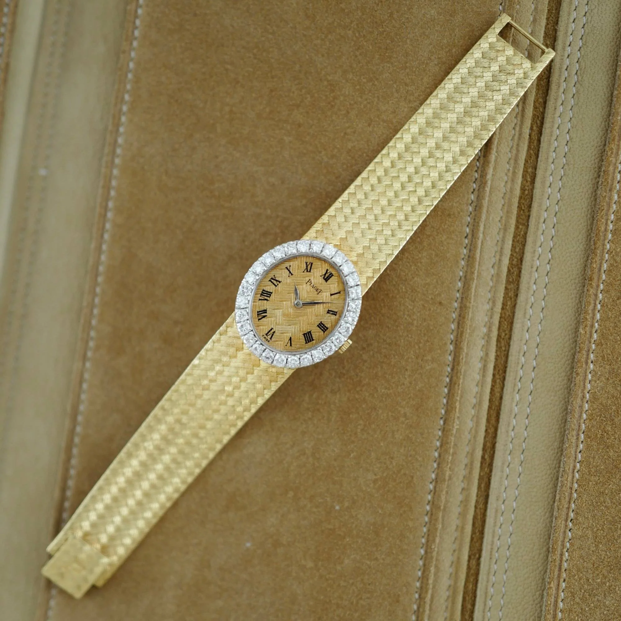 Piaget Yellow Gold Diamond Watch Ref. 9814 - Image 3
