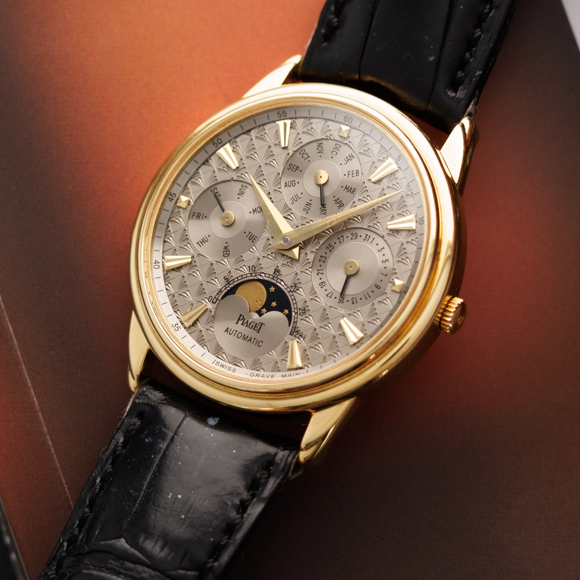 Piaget Yellow Gold Gouverneur Triple Calendar Ref. 15958 with Rare Textured Dial - Image 2