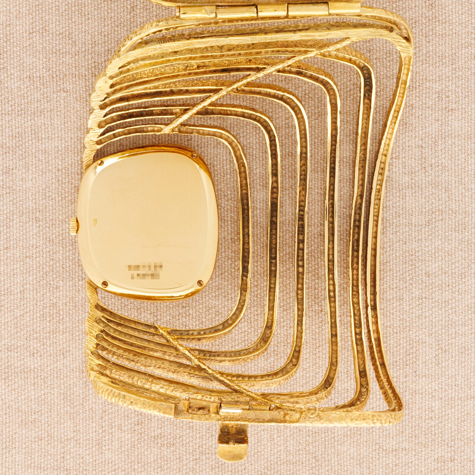Piaget Yellow Gold Manchette Lapis Watch - Image 3