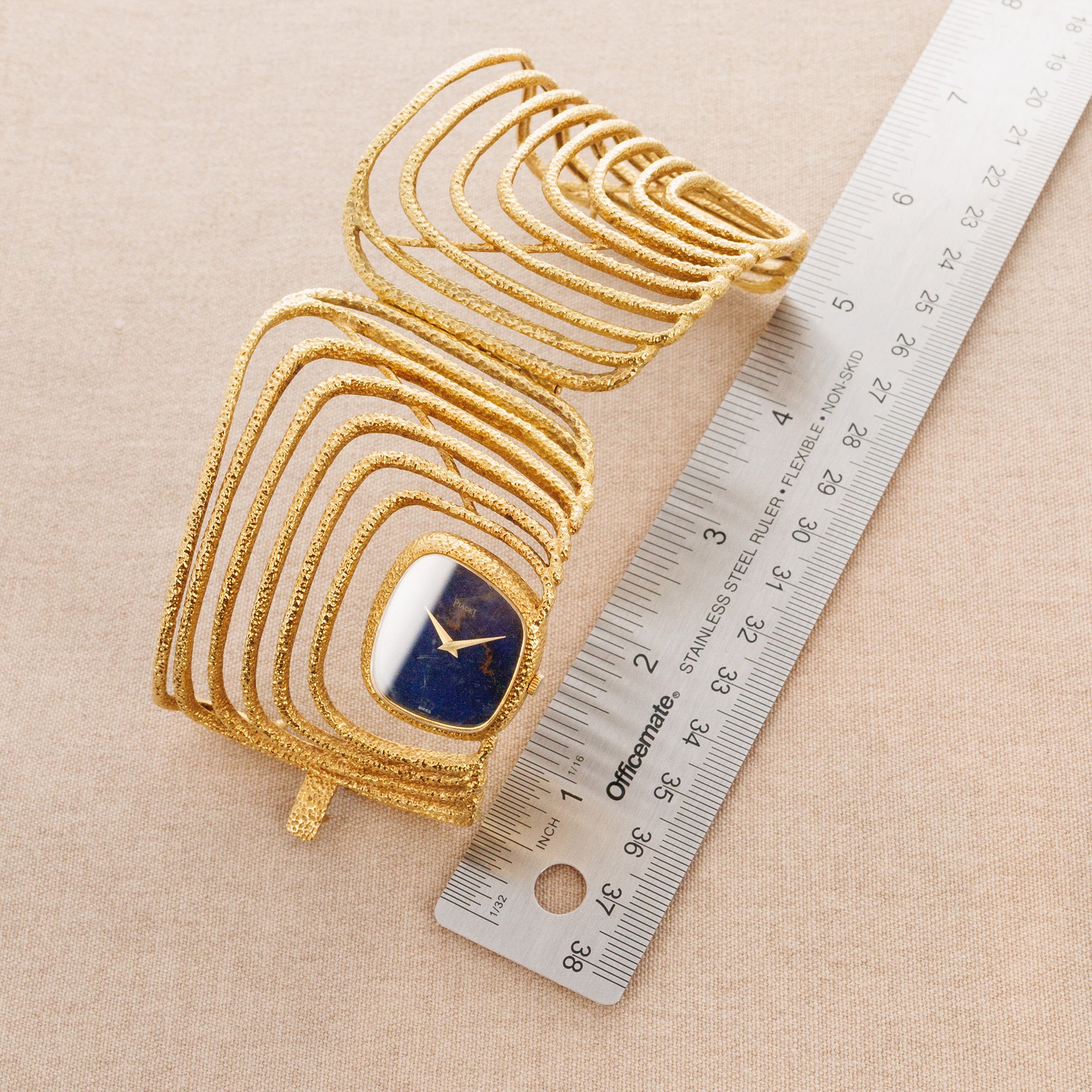 Piaget Yellow Gold Manchette Lapis Watch - Image 6
