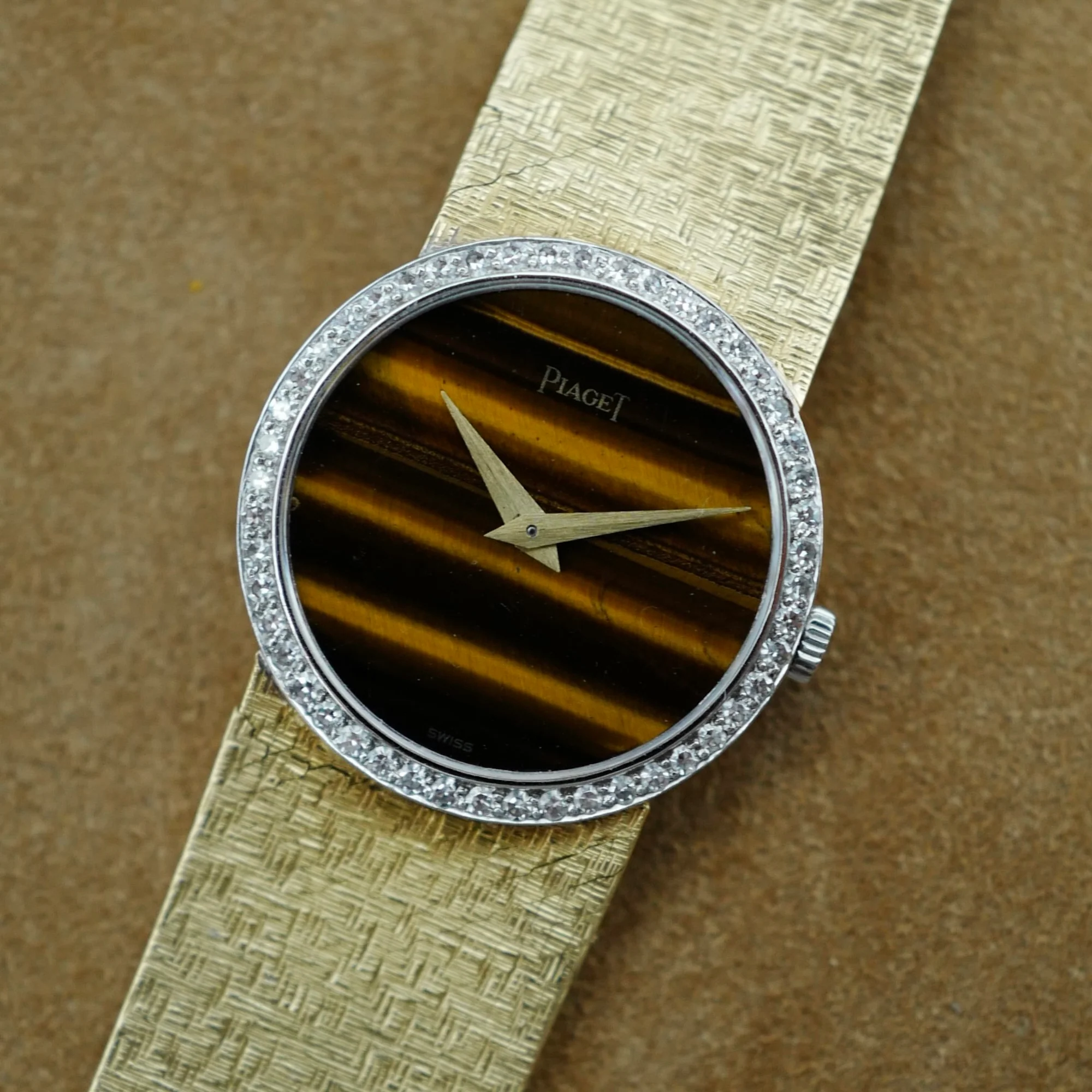 Piaget Yellow Gold Tigers Eye Diamond Watch Ref. 925 - Image 2