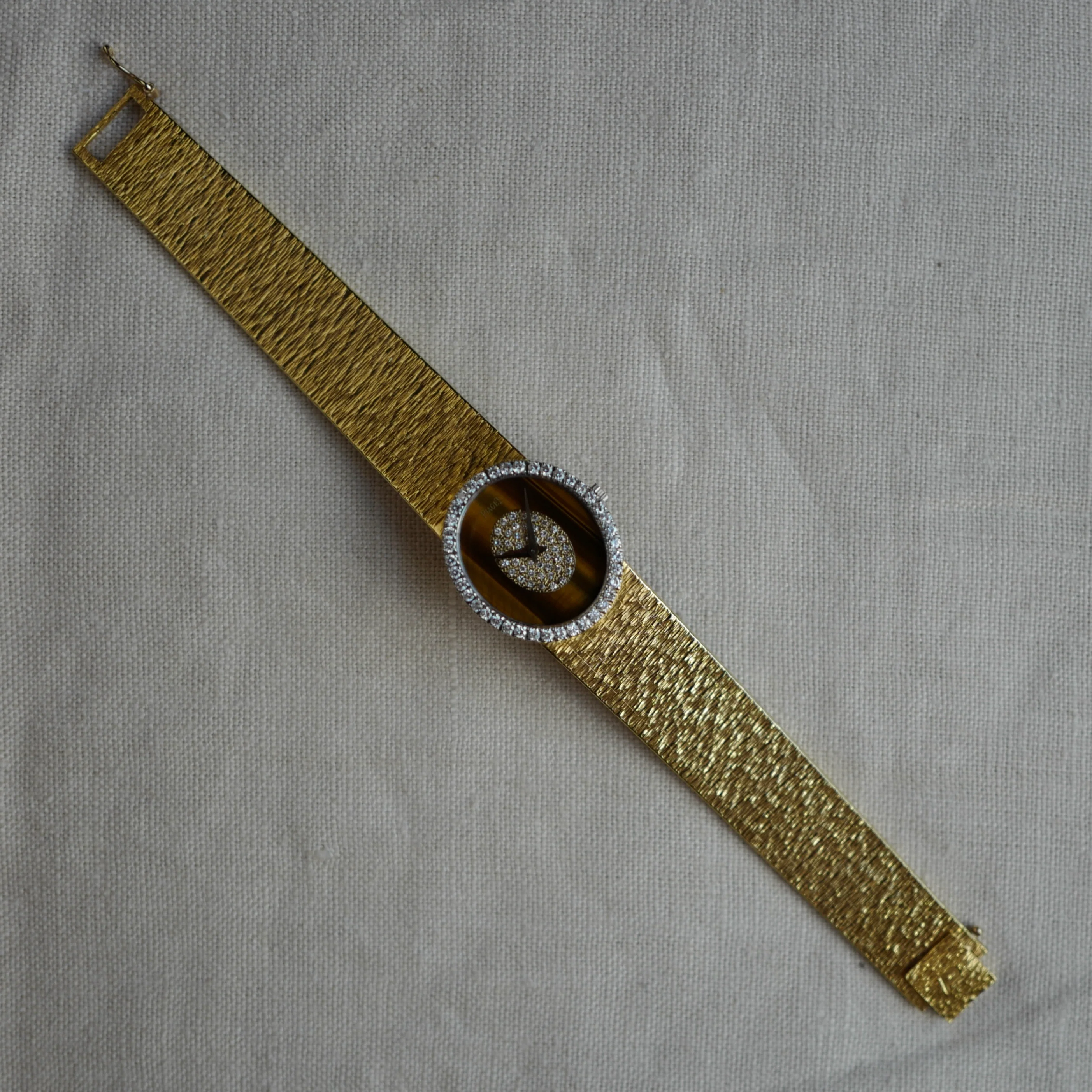 Piaget Yellow Gold Tigerseye Diamond Watch Ref. 9826 - Image 3