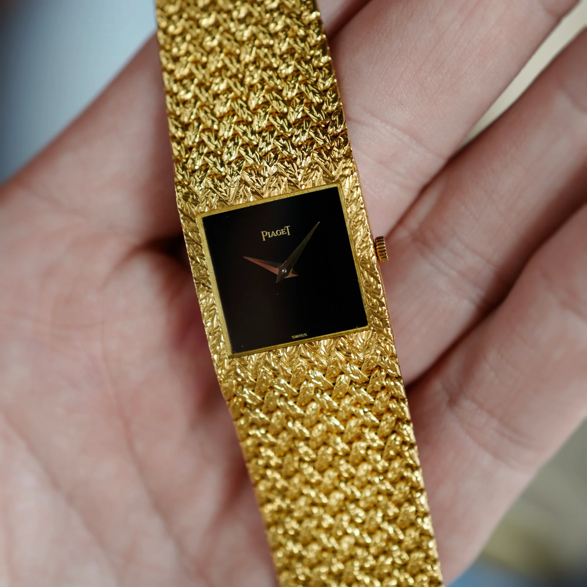 Piaget Yellow Gold Tradition with Onyx Dial Ref. 9352 - Image 4