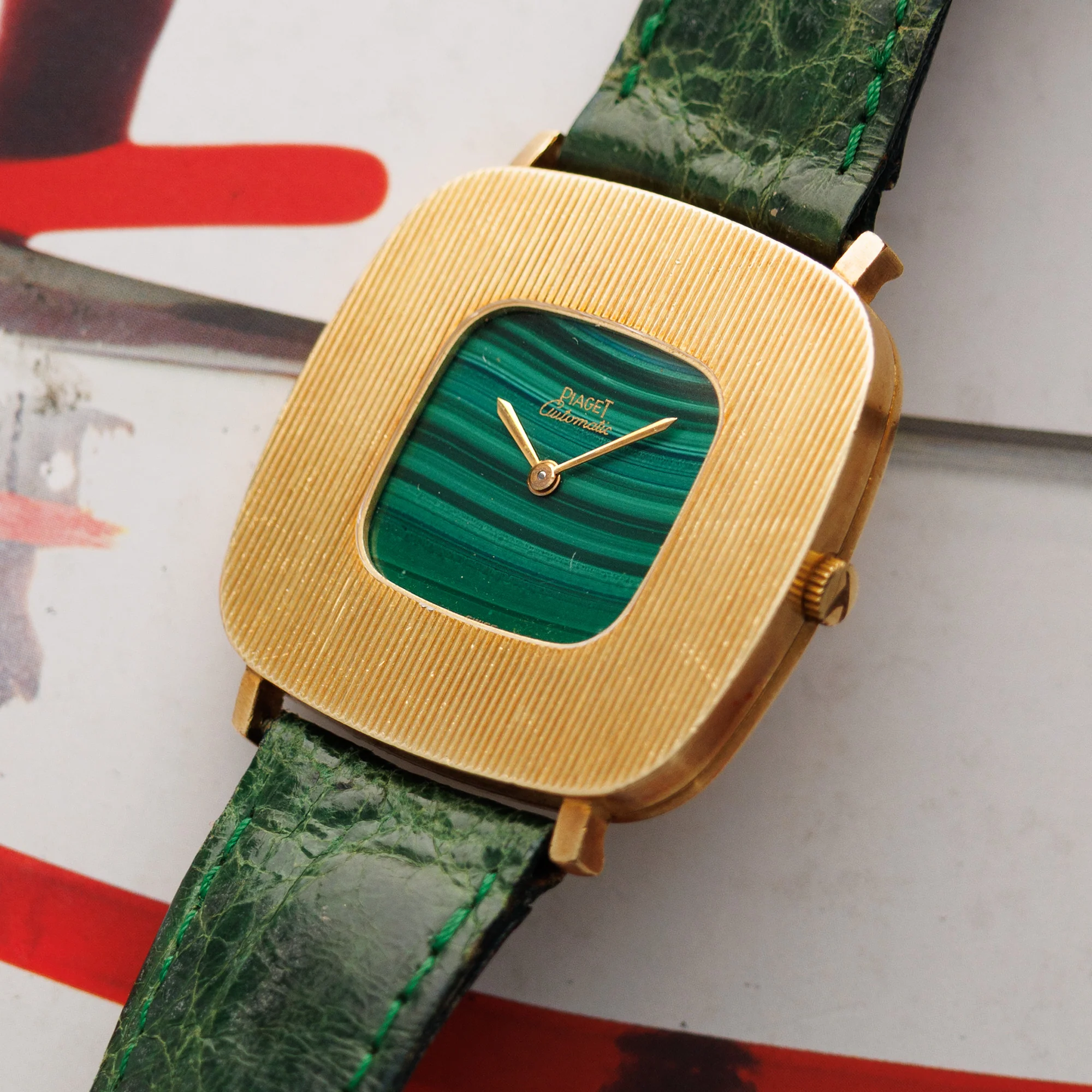 Piaget Yellow Gold TV Shaped Watch with Malachite Dial - Image 2