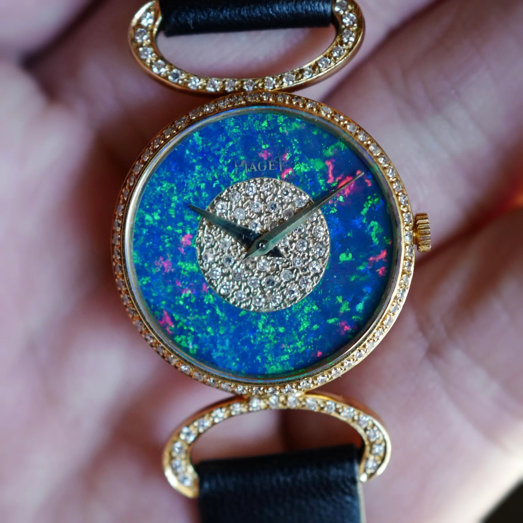 Piaget Yellow Gold with Diamonds and Opal Dial Ref. 9005 DB - Image 2