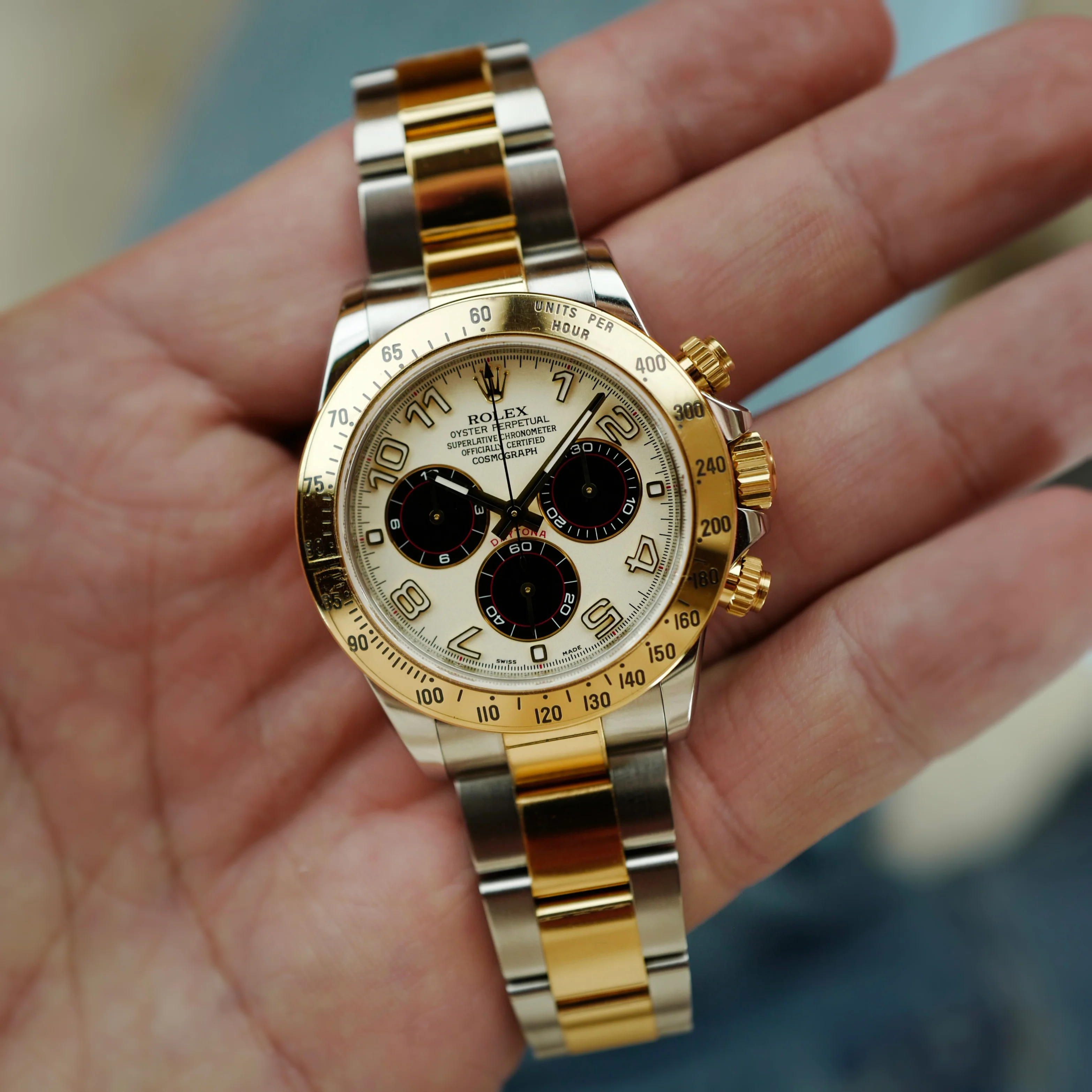 Rolex Daytona Ref. 116523 with V-Serial and Racing Dial - Image 4