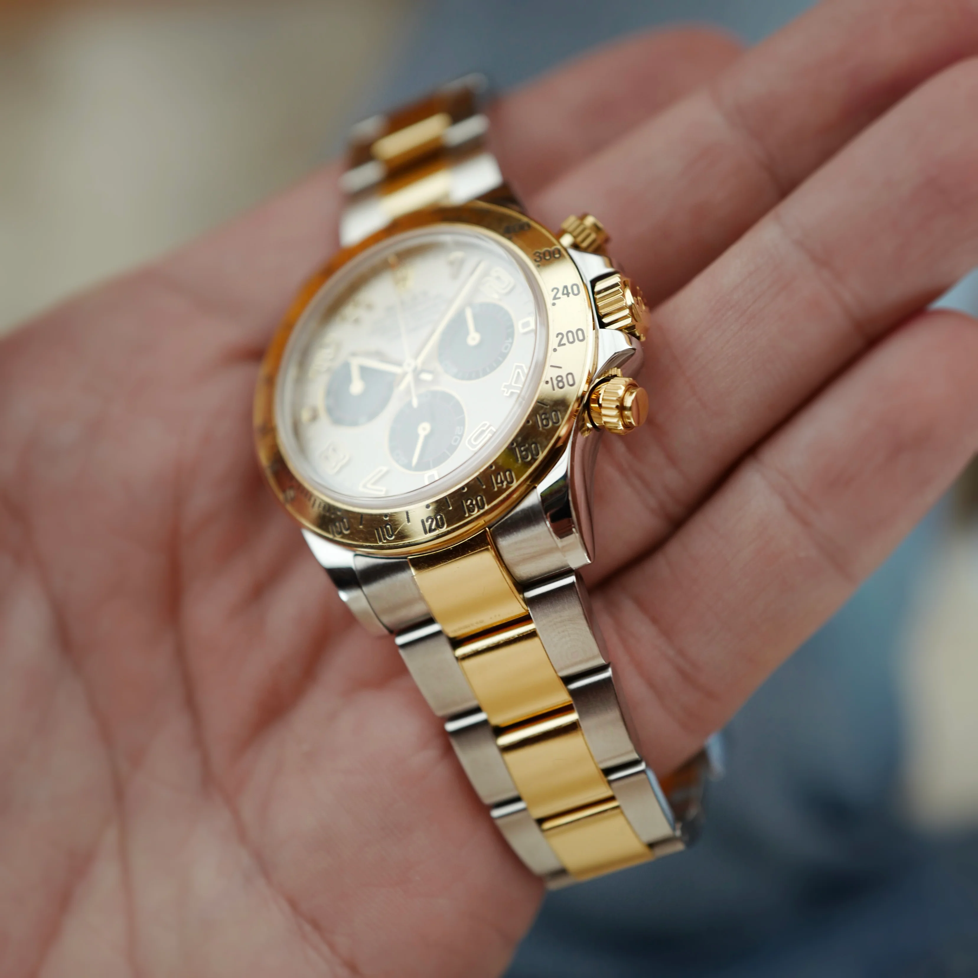Rolex Daytona Ref. 116523 with V-Serial and Racing Dial - Image 7