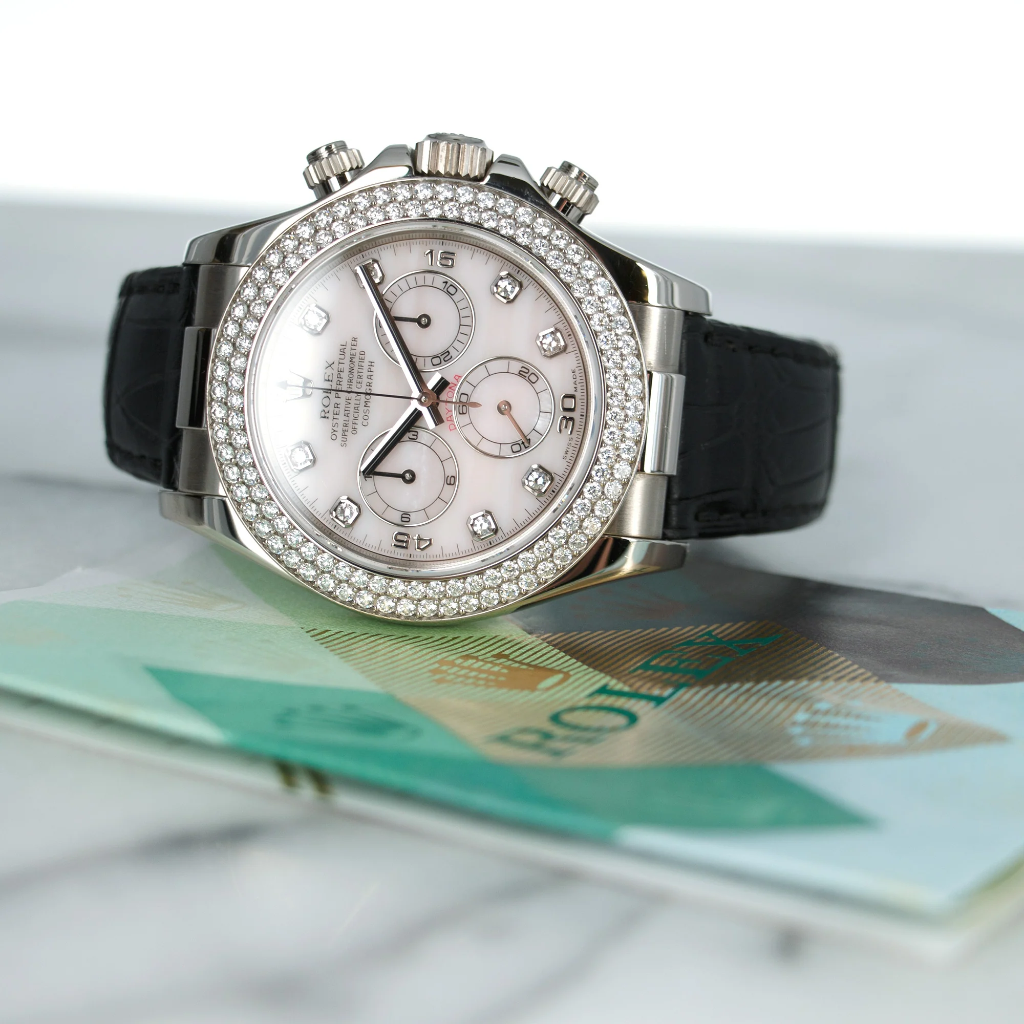 Rolex Daytona White Gold with diamond bezel and Mother of pearl diamond dial Ref. 116589 - Image 9