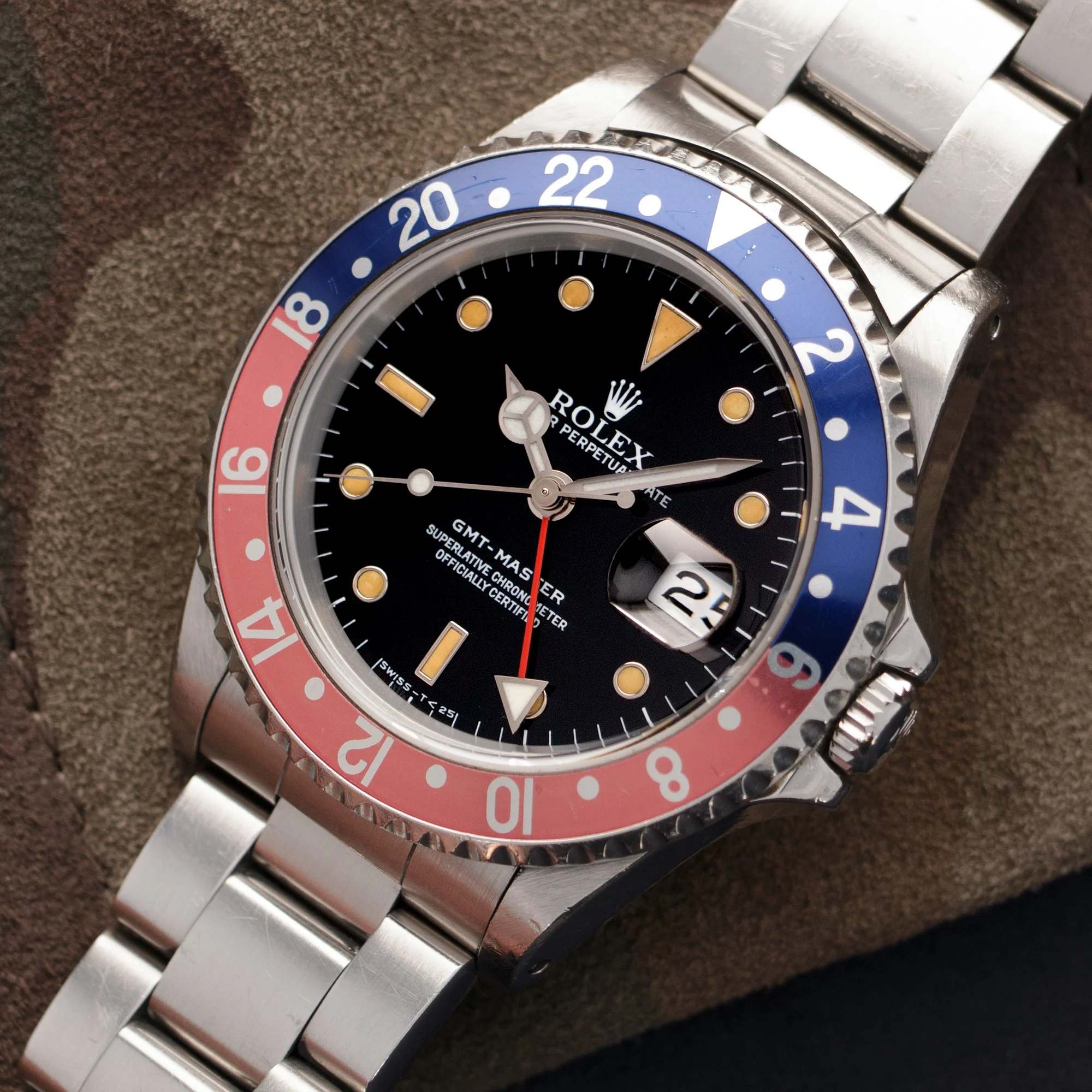 Rolex GMT-Master Pepsi Watch Ref. 16700 - Image 2
