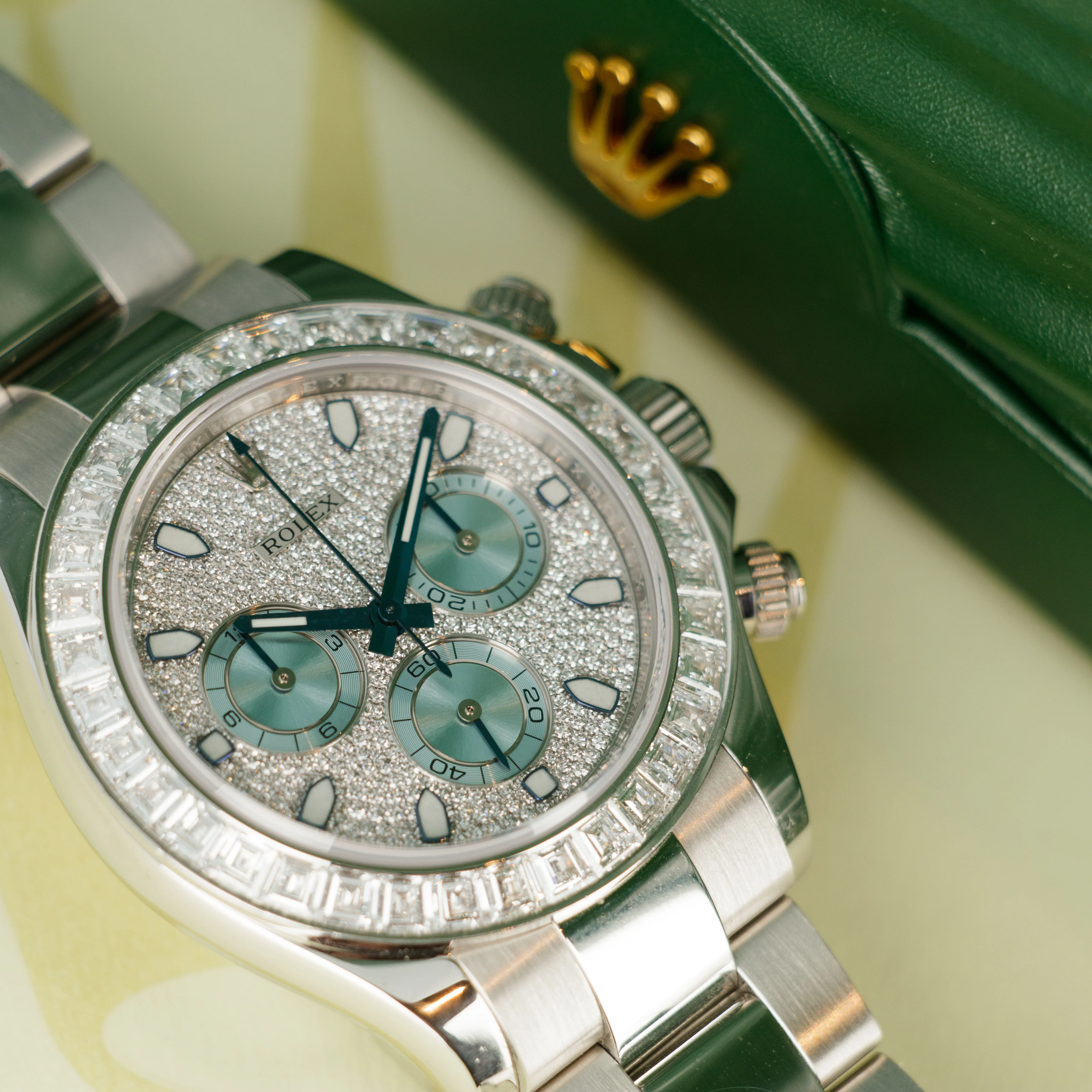 Rolex Platinum Cosmograph Daytona Diamond Watch Ref. 116576 - Image 4