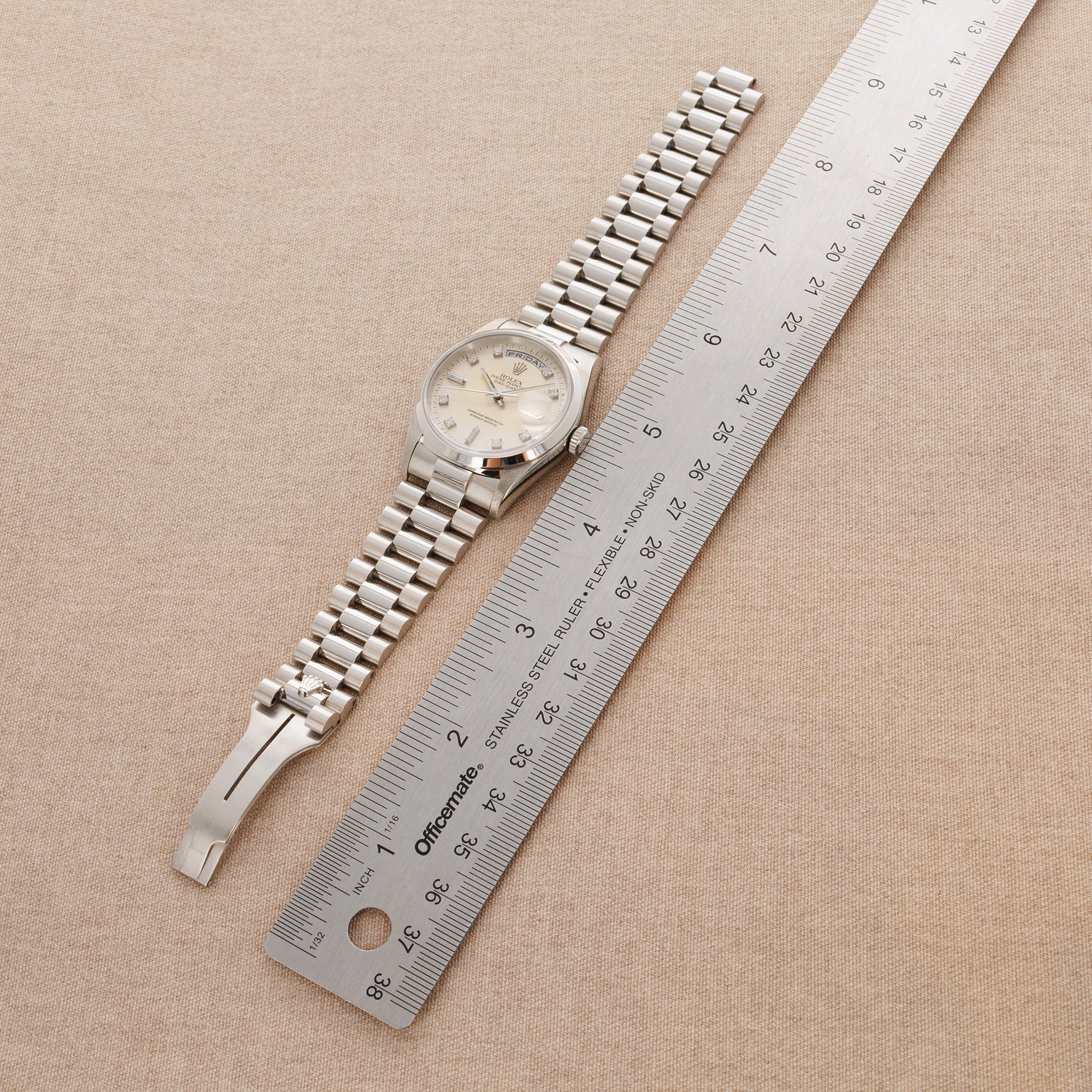 Rolex Platinum Day-Date Ref. 18206 - Image 5