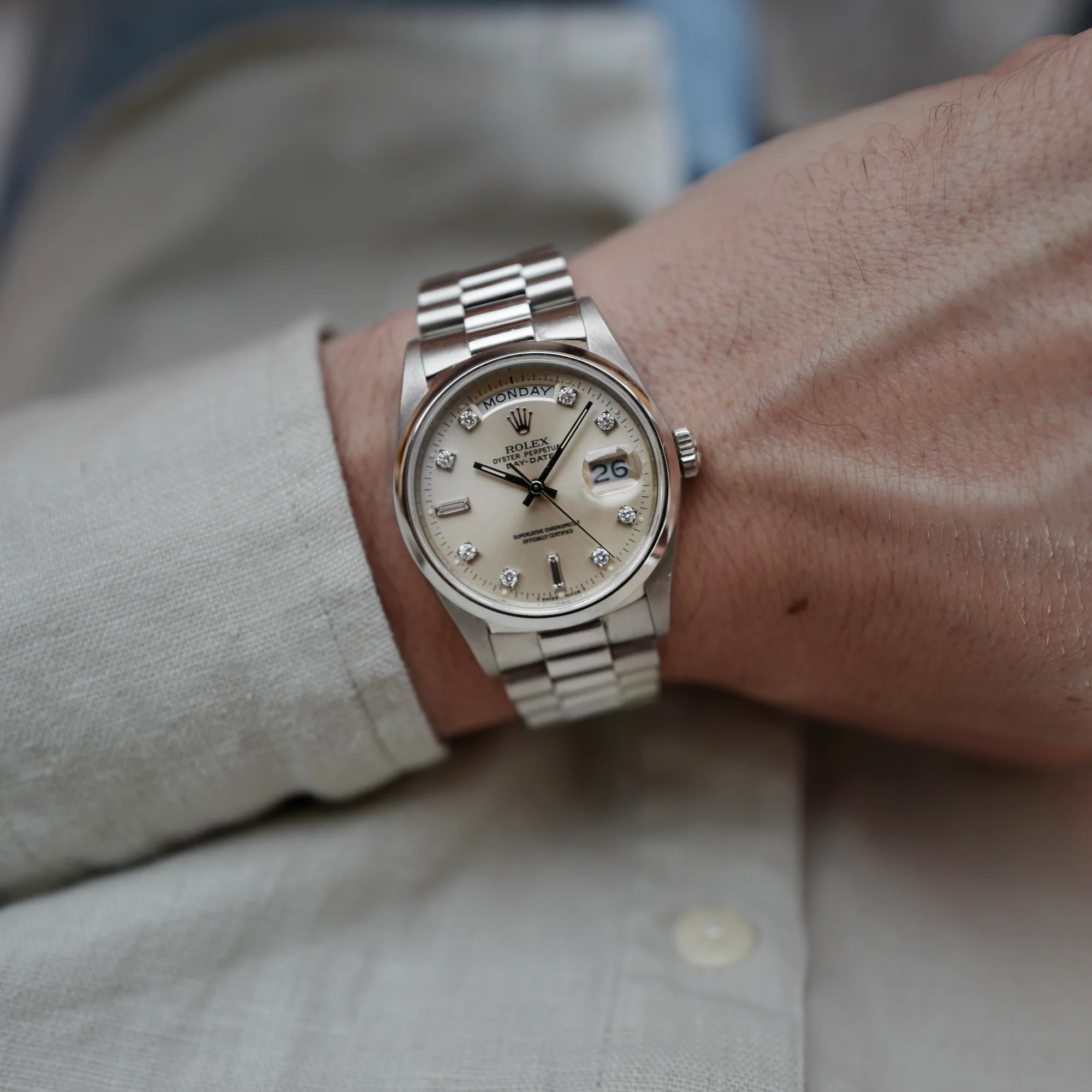 Rolex Platinum Day Date Smooth Bezel Ref. 18206 - Image 3