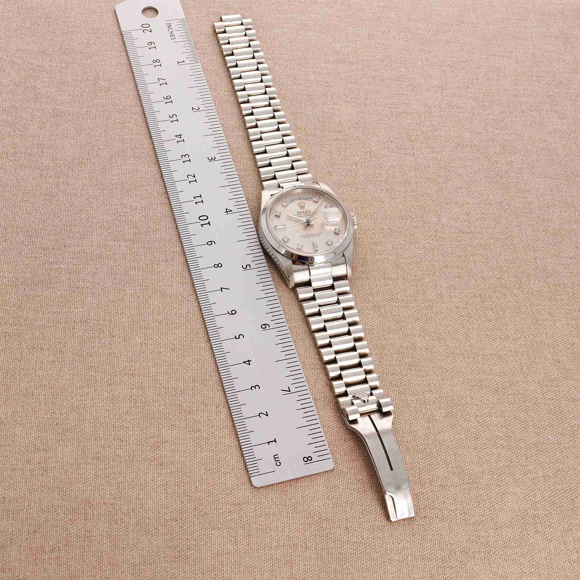 Rolex Platinum Day Date Ref. 18206 - Image 4