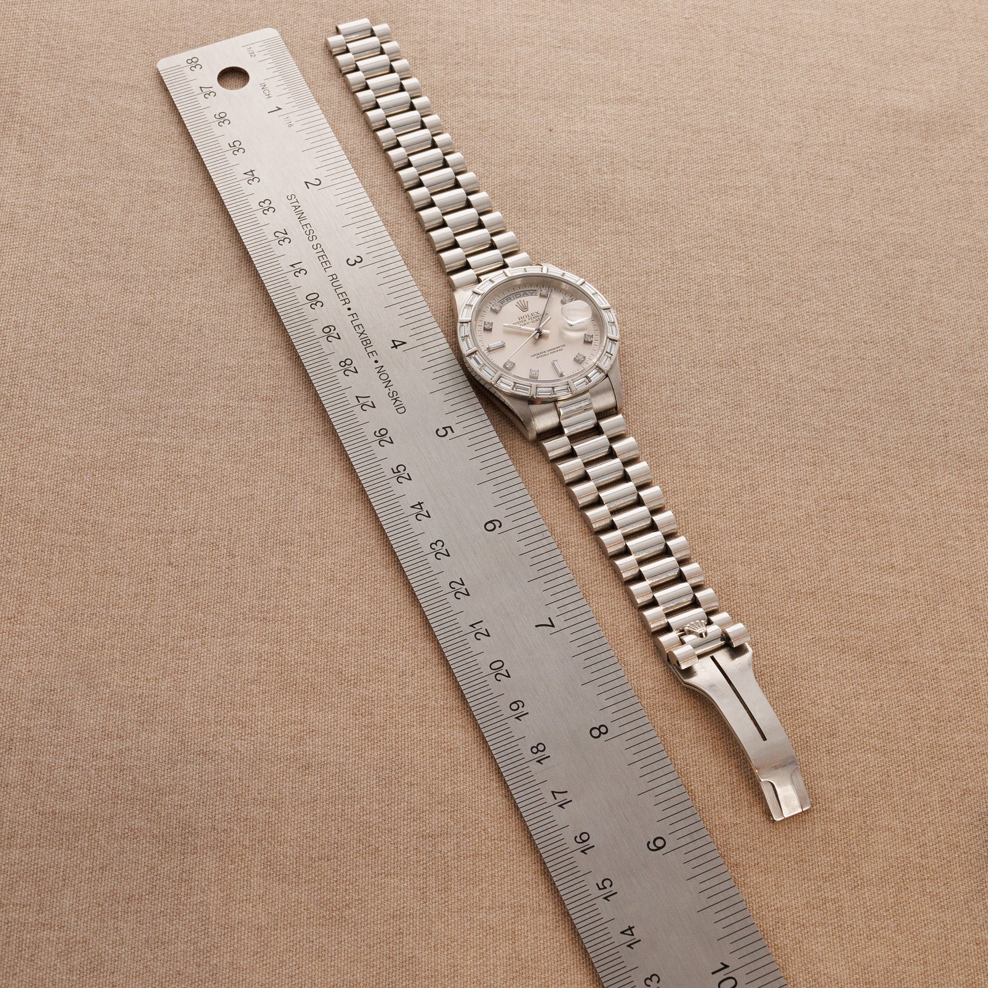 Rolex Platinum Day-Date Ref. 18366 with Baguette Diamonds - Image 5
