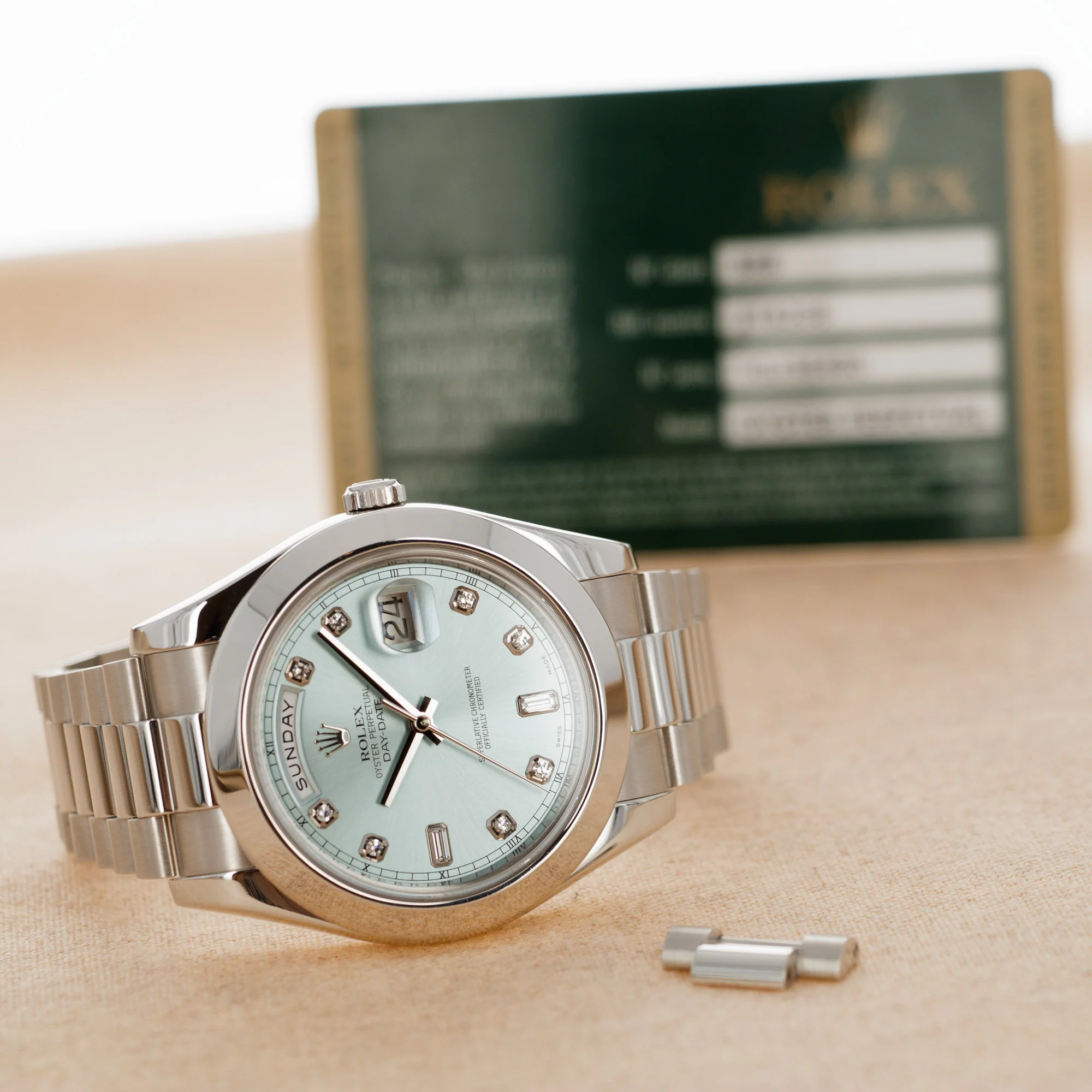 Rolex Platinum Day-Date Ref. 218206 - Image 9