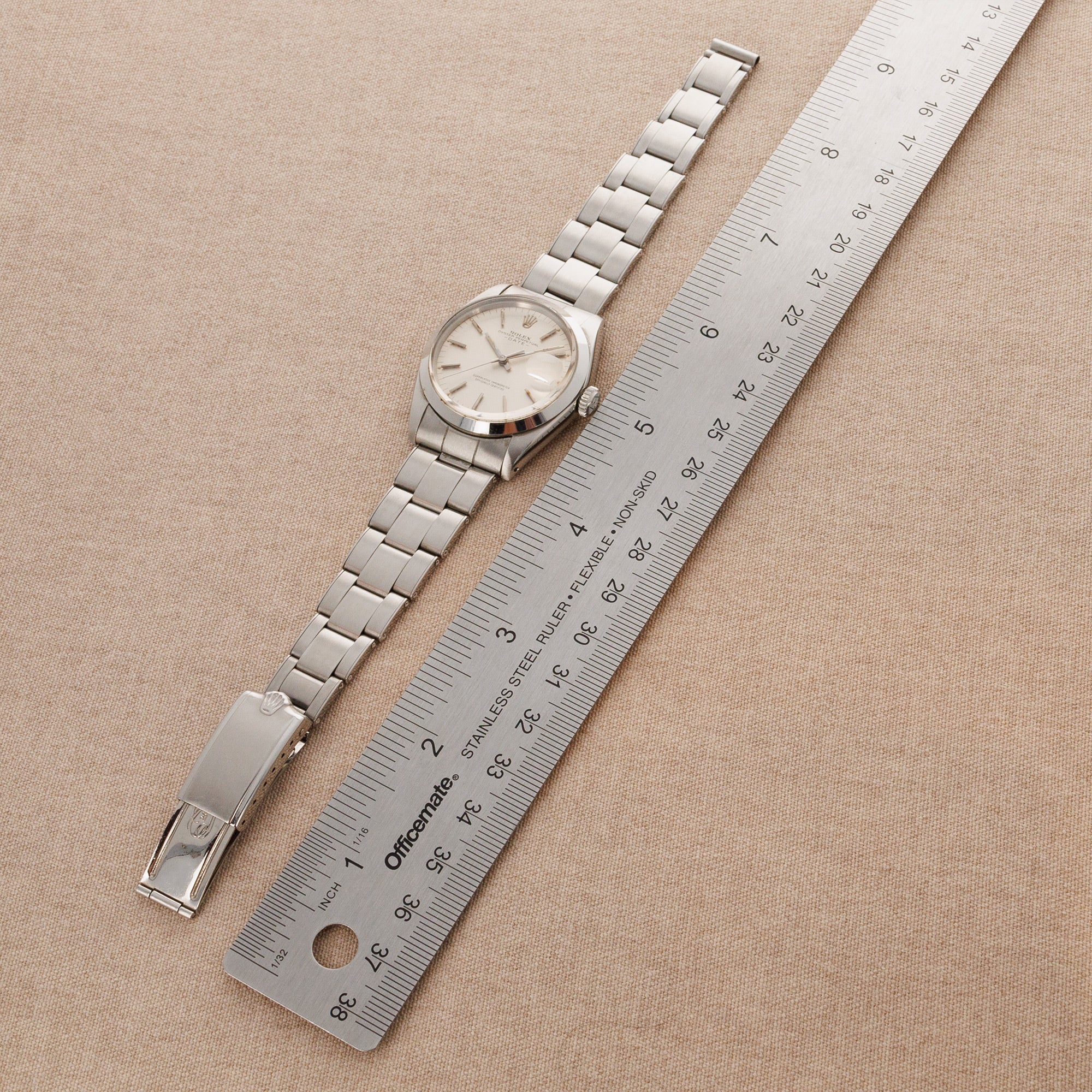 Rolex Steel Date Ref. 1500 in New Old Stock Condition - Image 5