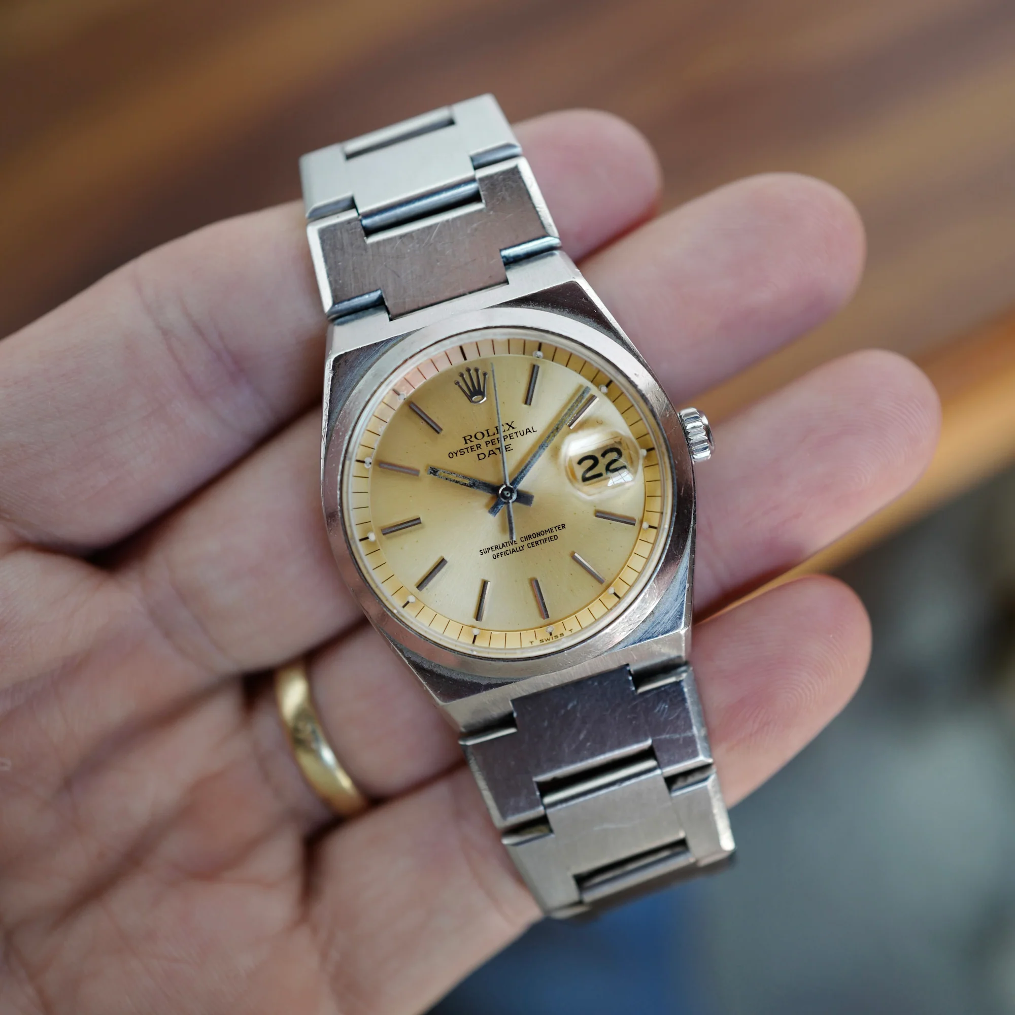 Rolex Steel Date Ref. 1530 - Image 4