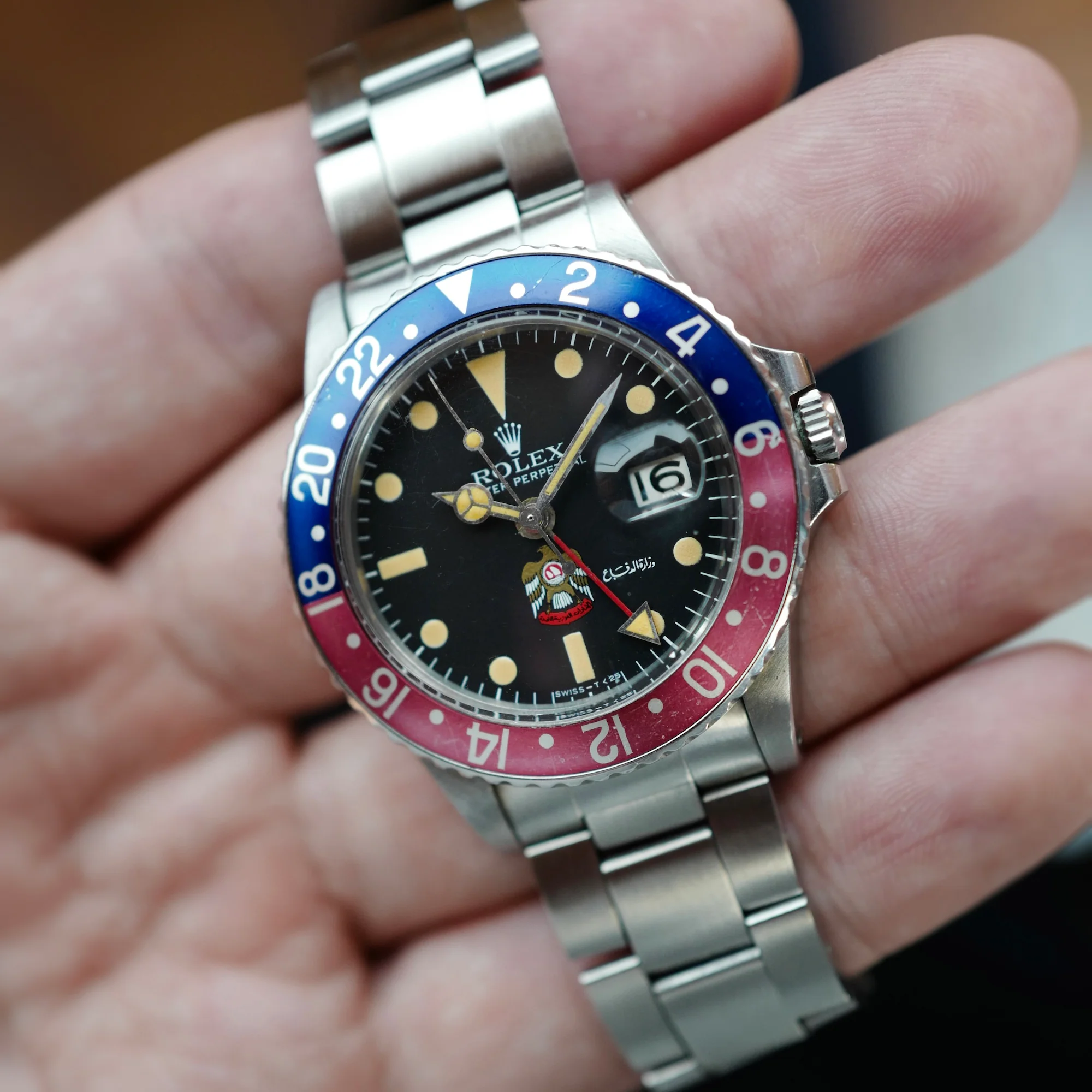 Rolex Steel GMT-Master Ref. 1675 with UAE Coat of Arms - Image 5