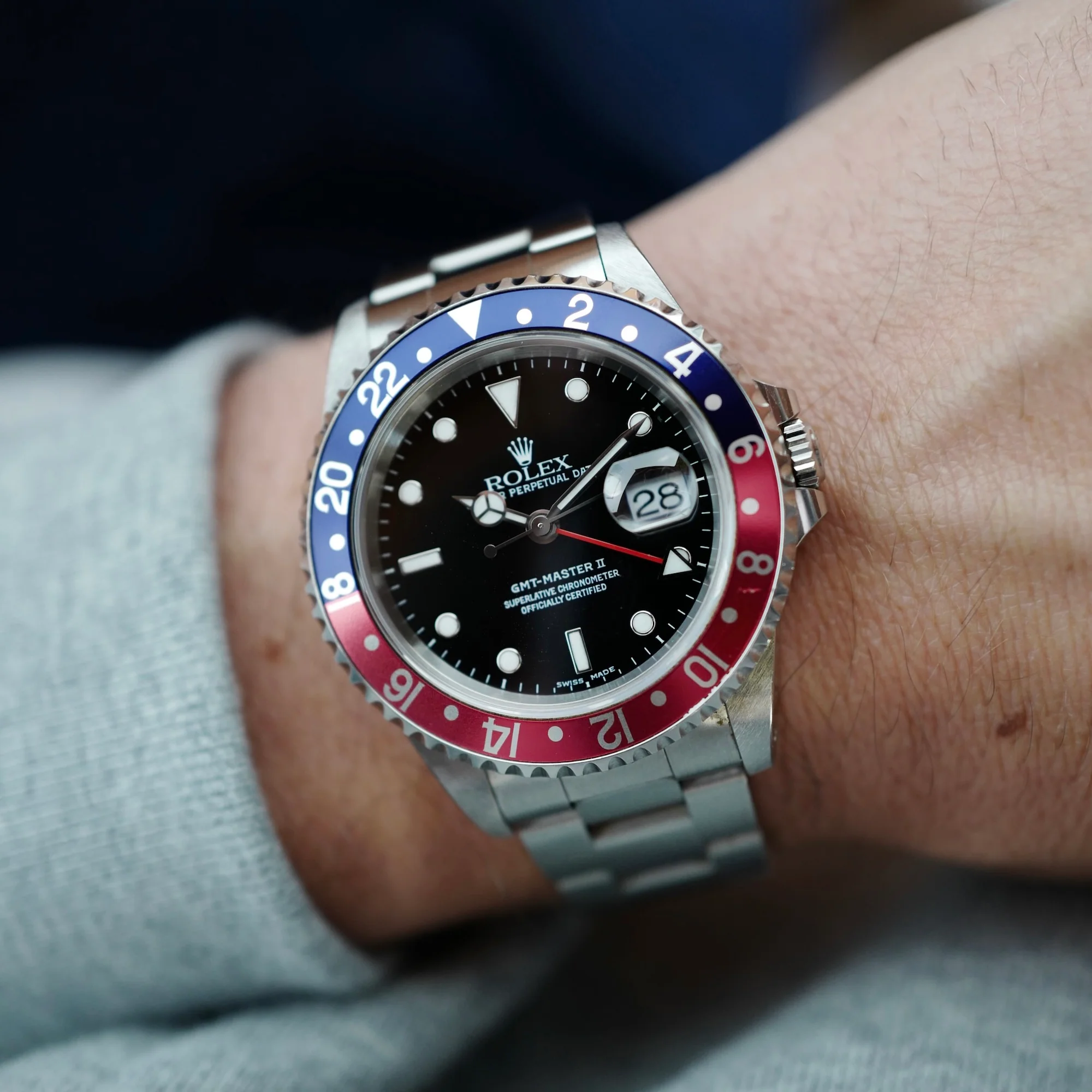 Rolex Steel Pepsi GMT-Master II Ref. 16710 with Box and Papers - Image 2