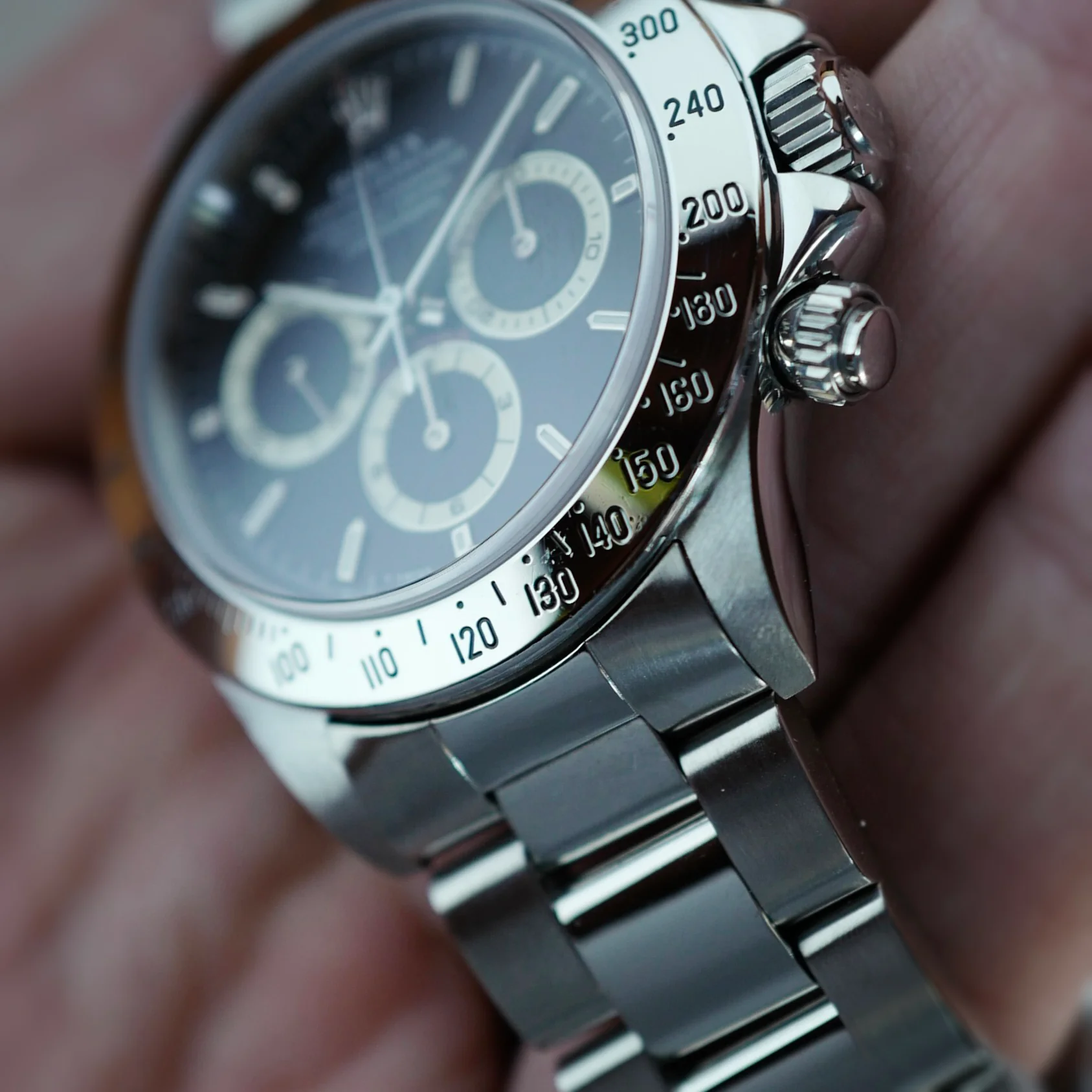 Rolex Steel Zenith Daytona Ref. 16520 with U-Serial and Tan Subdials - Image 3