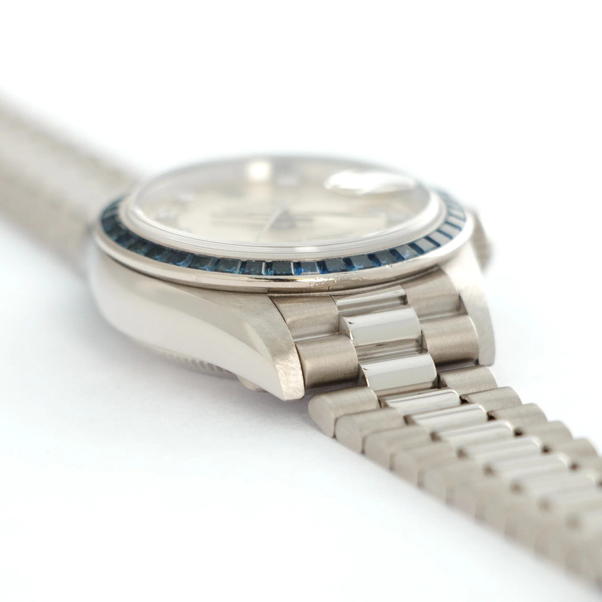 Rolex White Gold Datejust Sapphire Bezel Watch Ref. 69119 - Image 3