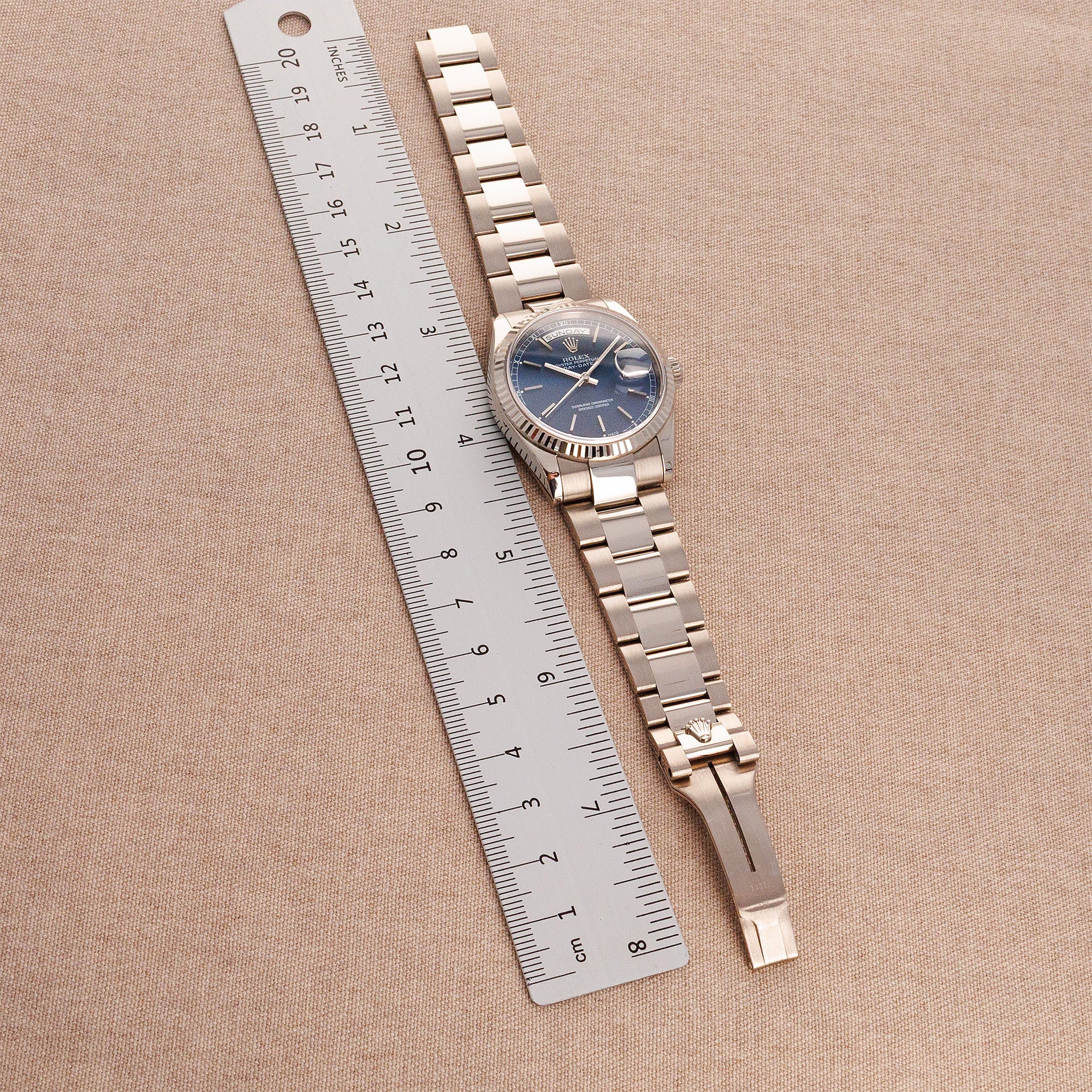 Rolex White Gold Day Date Ref. 118239 in Like New Condition - Image 6