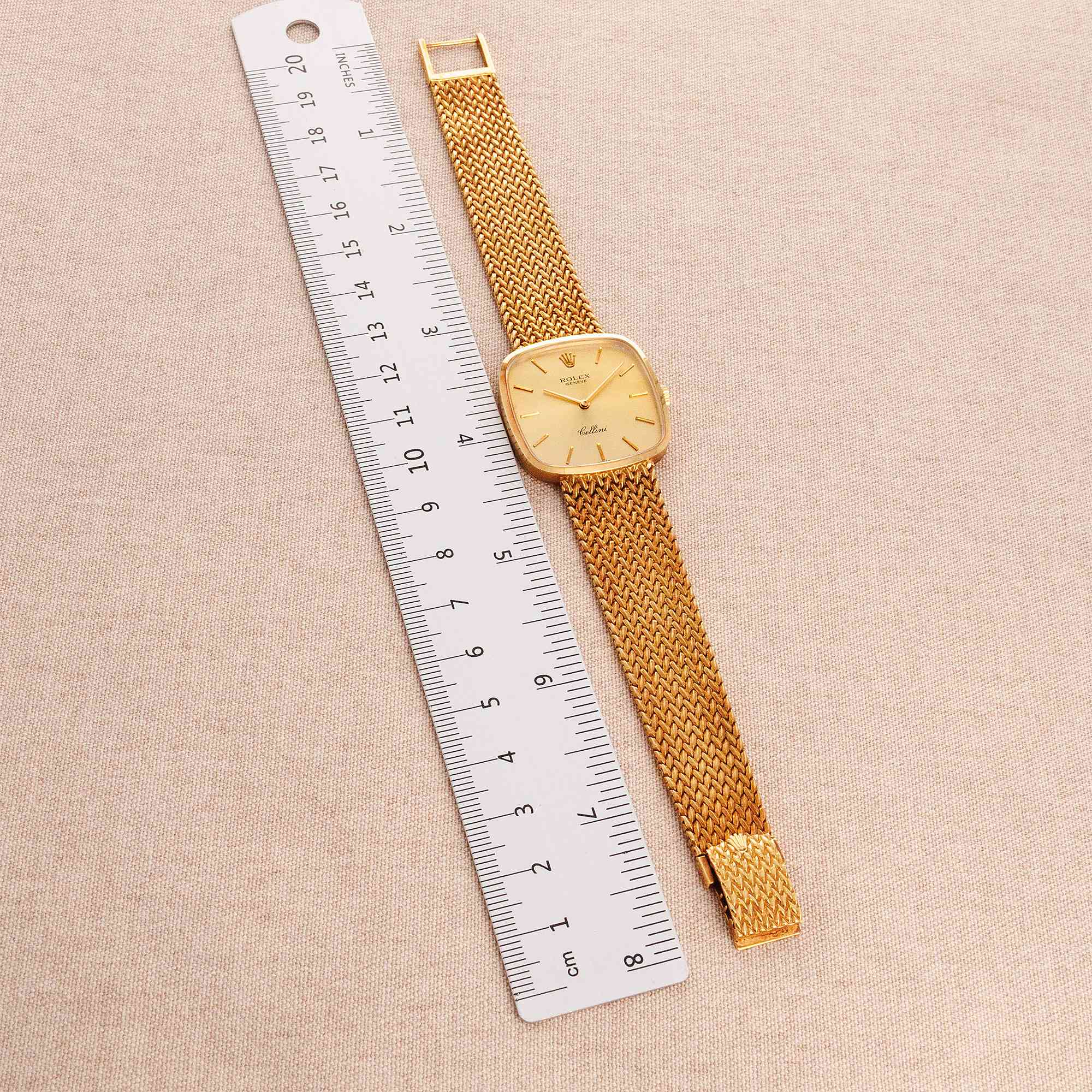 Rolex Yellow Gold Cellini on Bracelet all Original 4311/8 - Image 6