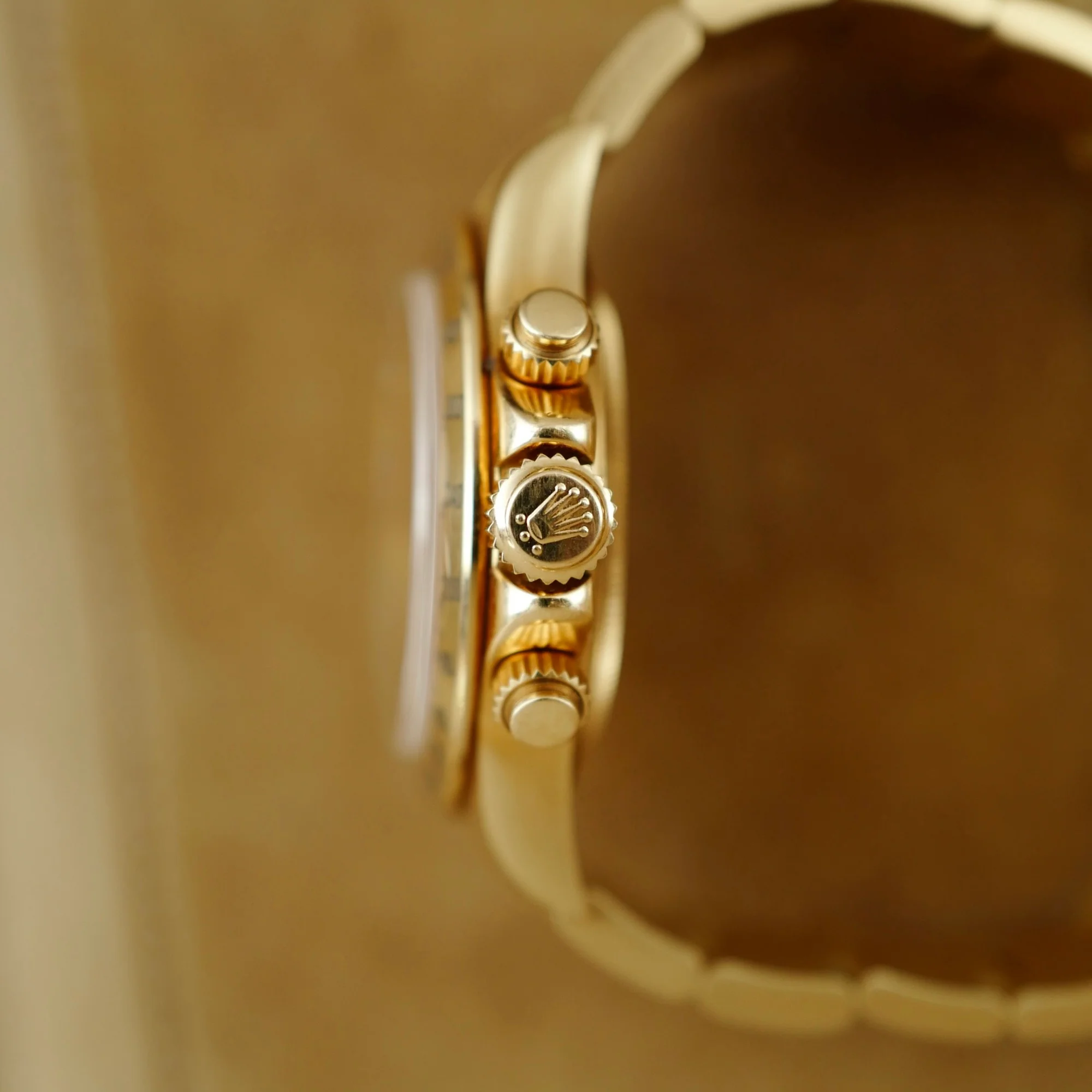 Rolex Yellow Gold Cosmograph Daytona Zenith Watch Ref. 16528 Retailed by Tiffany & Co. - Image 5