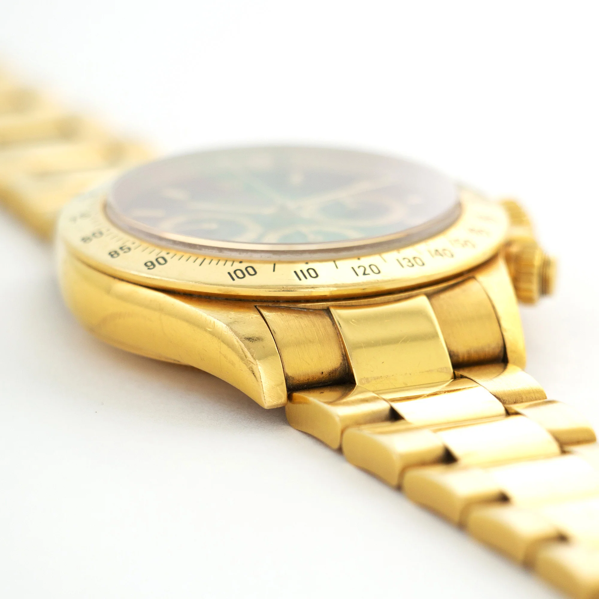 Rolex Yellow Gold Cosmograph R-Series Floating Daytona Watch Ref. 16528 - Image 3