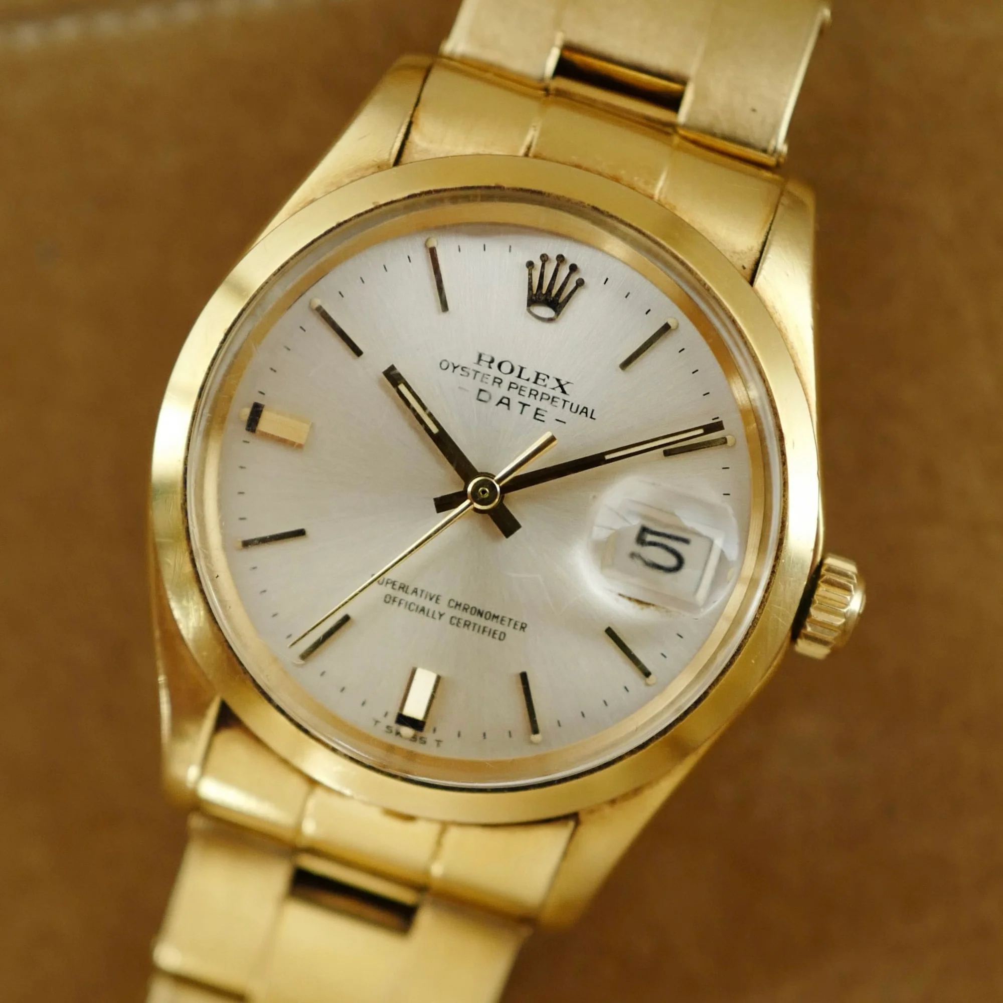 Rolex Yellow Gold Date Ref. 1500 - Image 2