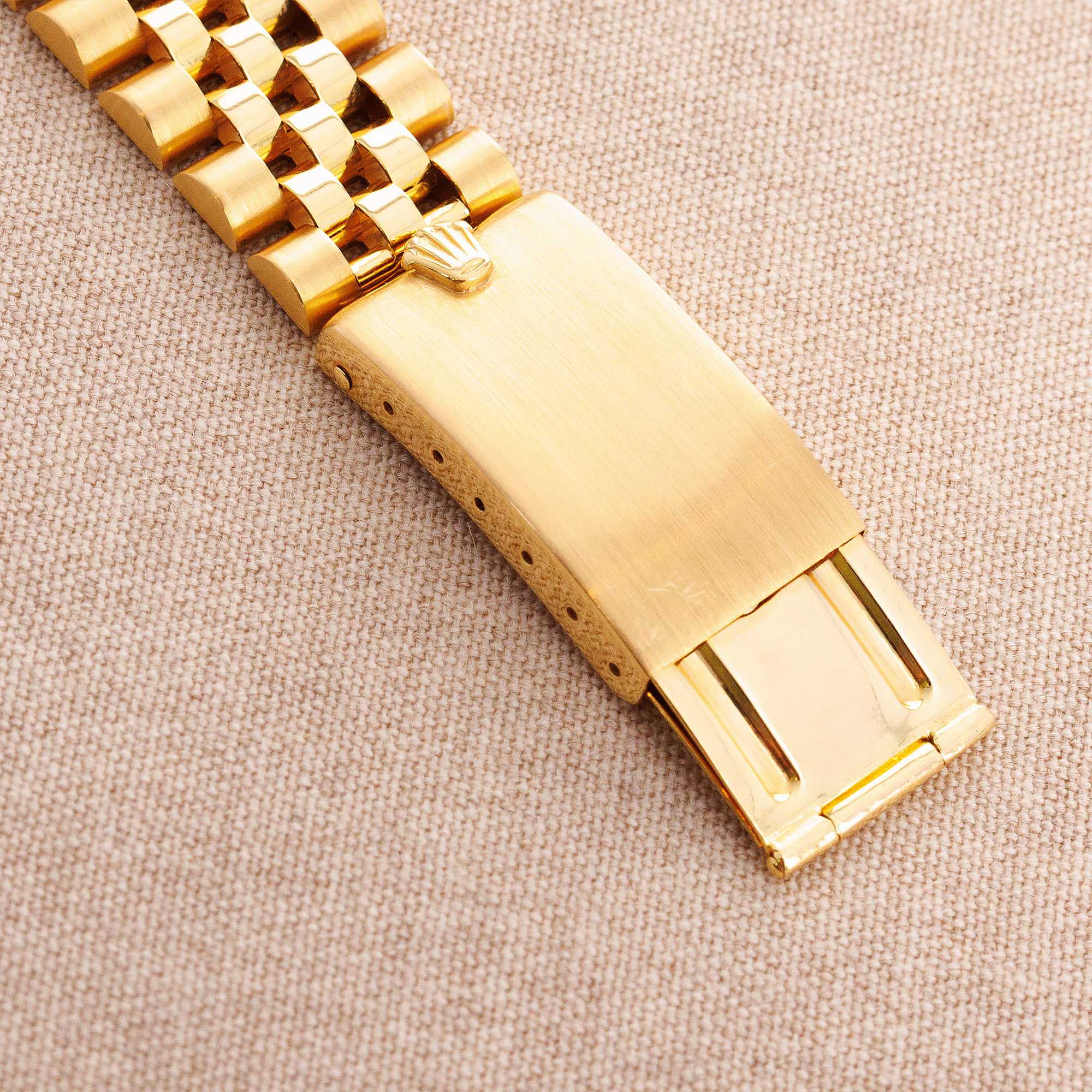 Rolex Yellow Gold Datejust Malachite Dial Ref. 1601 - Image 7
