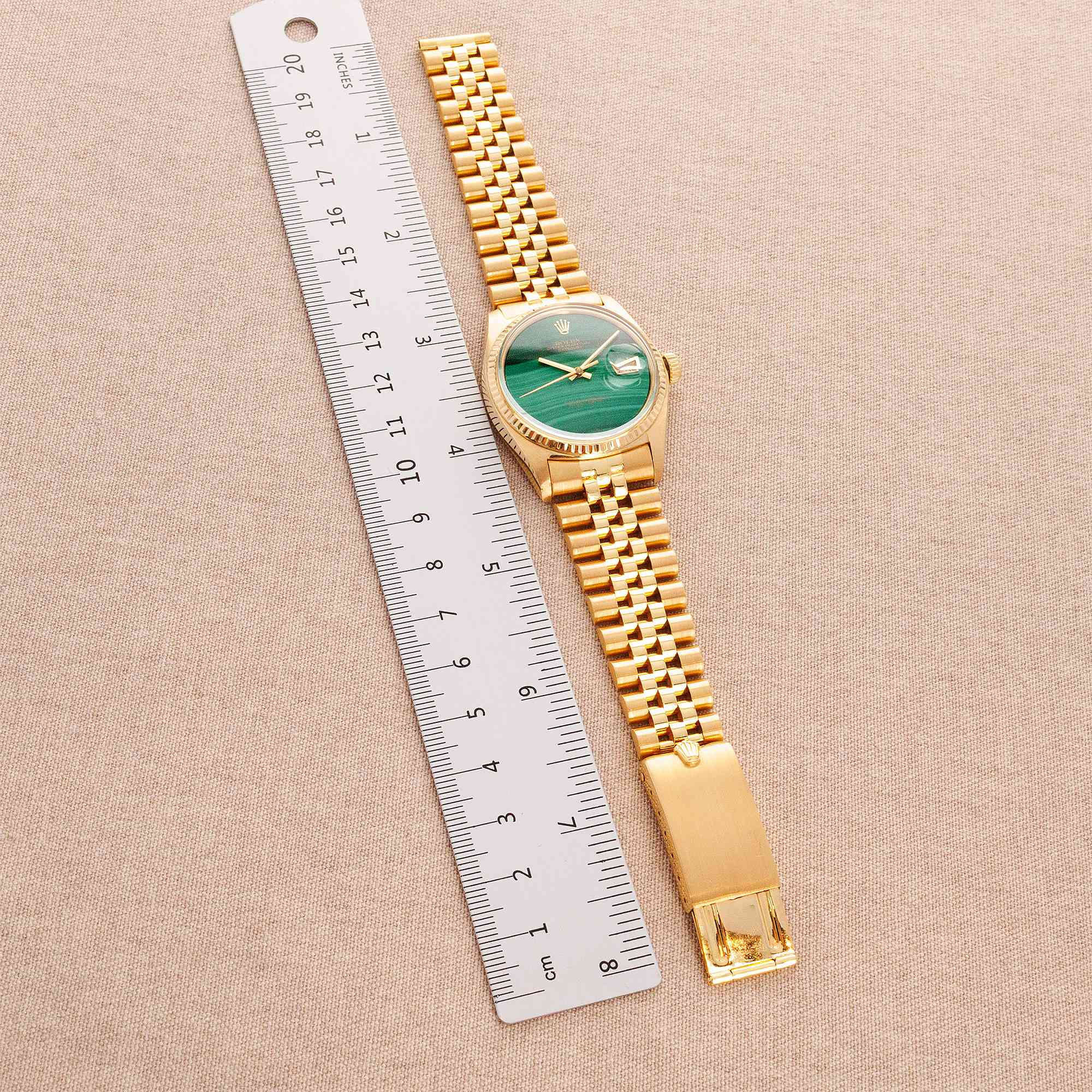 Rolex Yellow Gold Datejust Malachite Dial Ref. 1601 - Image 9