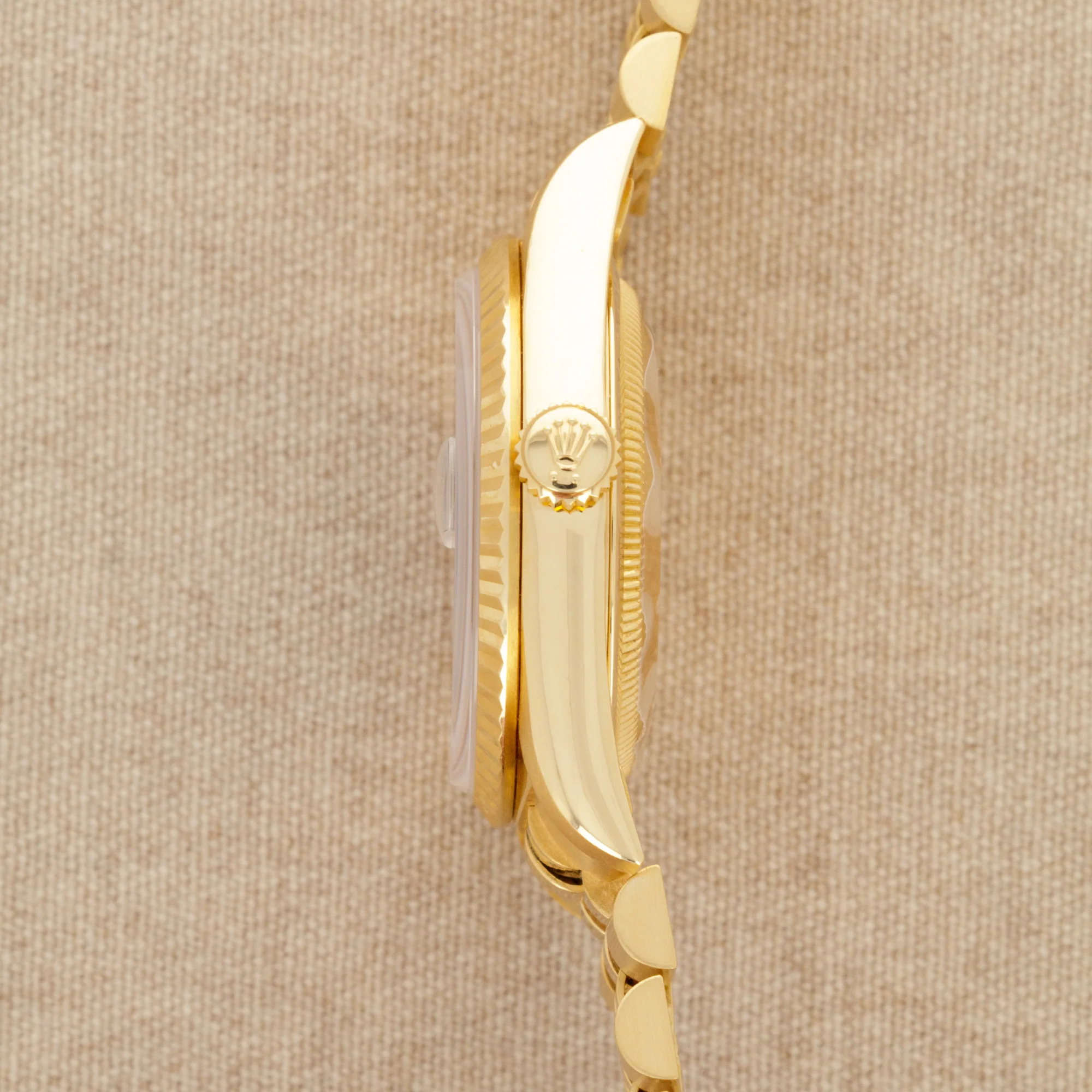 Rolex Yellow Gold Datejust Ref. 16238 with Black Onyx Dial - Image 8