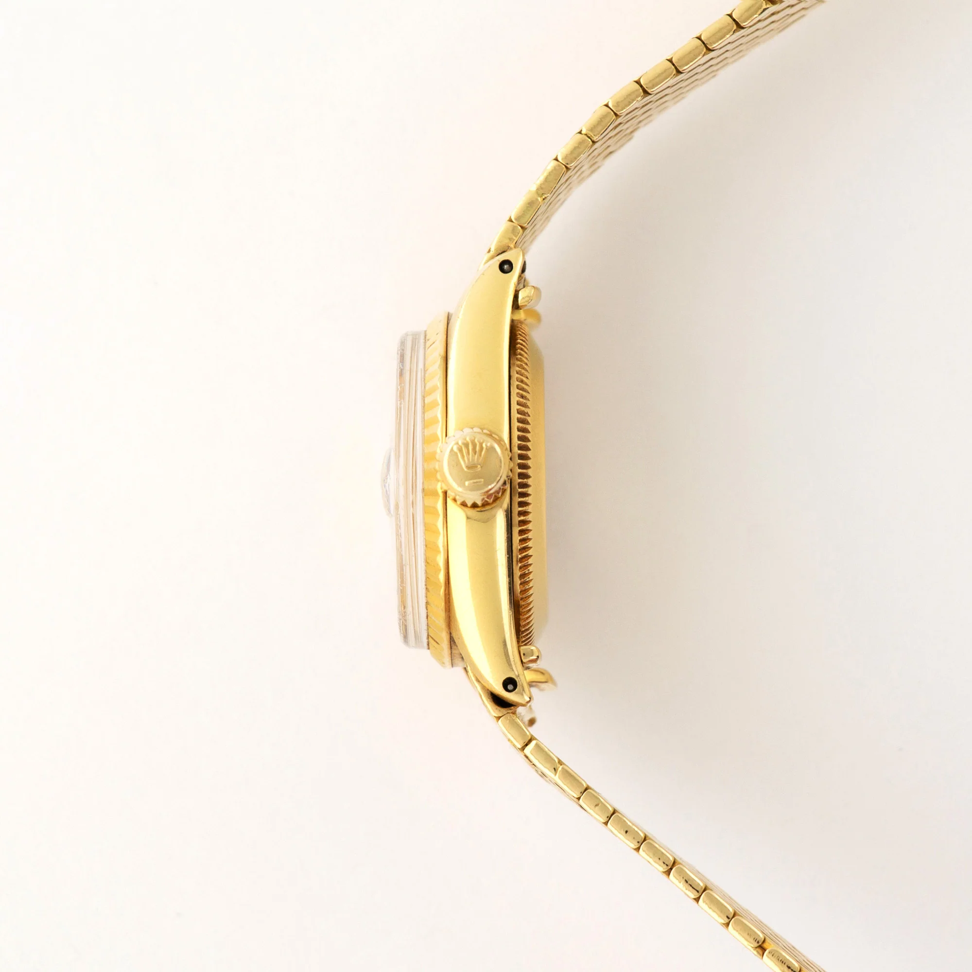 Rolex Yellow Gold Datejust Watch Ref. 6517 with Original Warranty Papers - Image 3