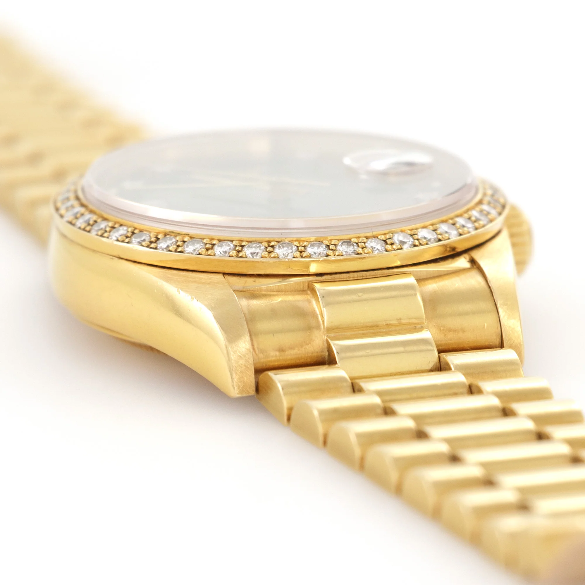 Rolex Yellow Gold Day-Date Blue Vignette Diamond Watch Ref. 18048 - Image 3
