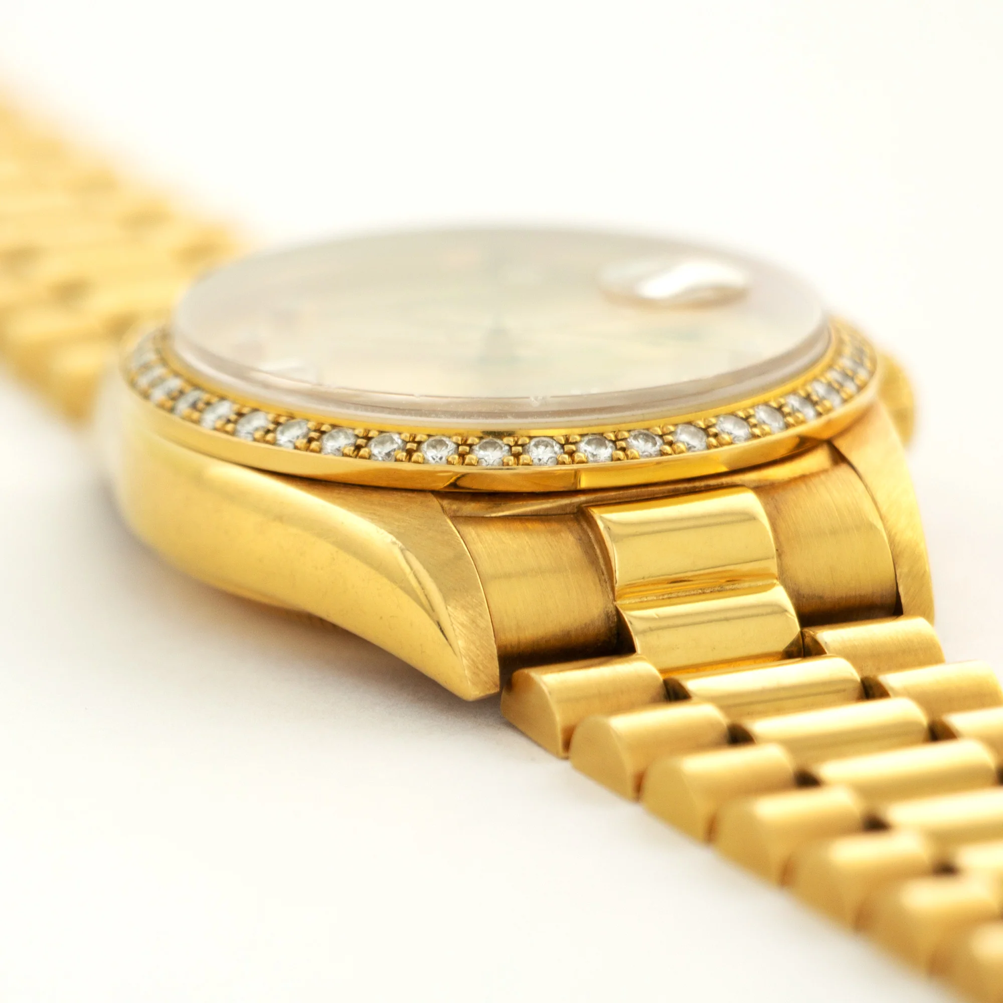 Rolex Yellow Gold Day-Date Diamond Watch Ref. 18048 - Image 3
