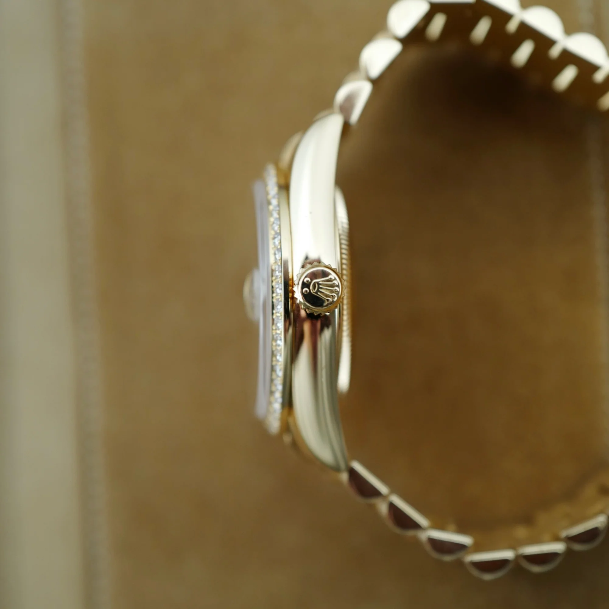 Rolex Yellow Gold Day-Date Rare Diamond & Sapphire Dial Watch Ref. 118348 - Image 5
