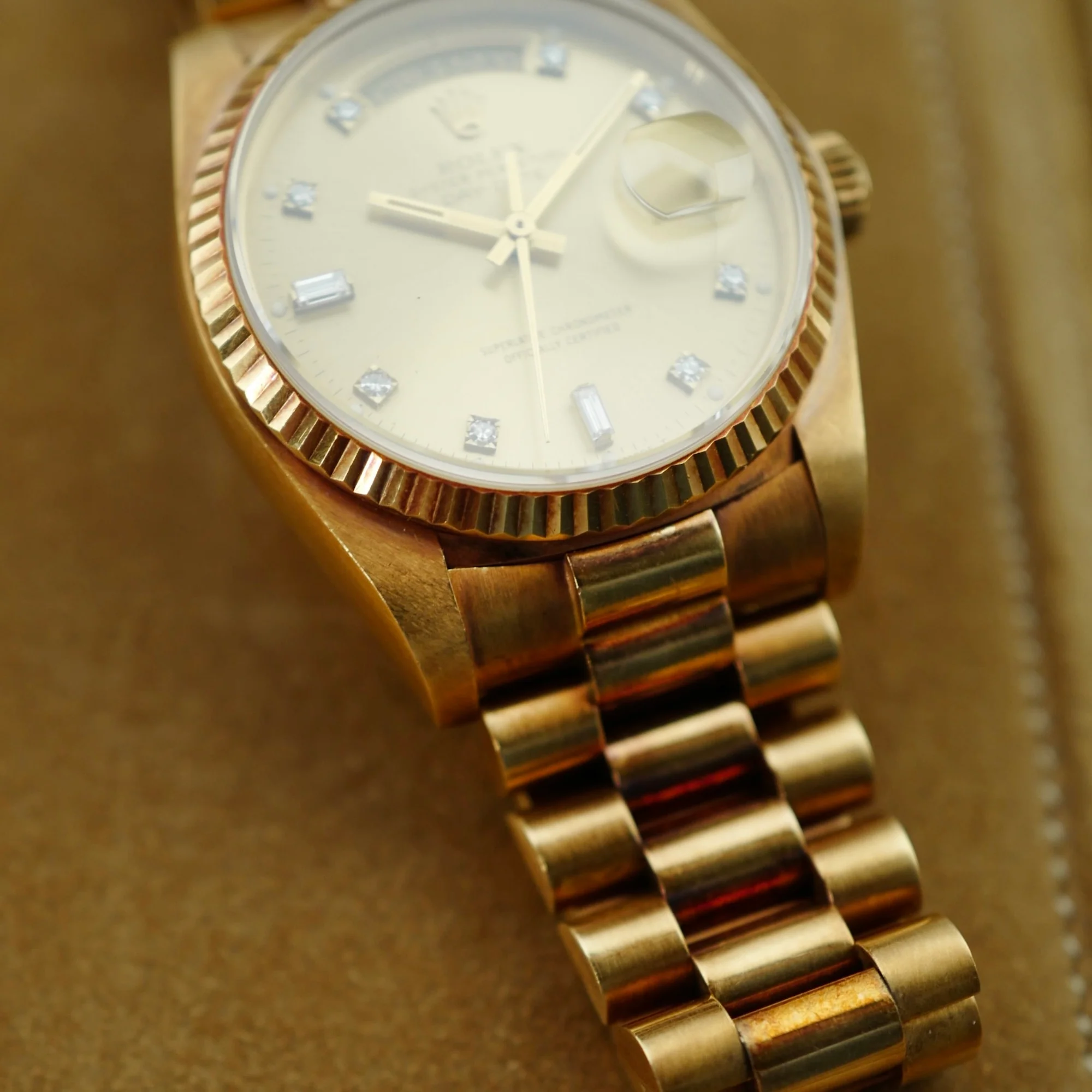 Rolex Yellow Gold Day-Date Ref. 18038 in Outstanding Condition with Original Warranty - Image 5