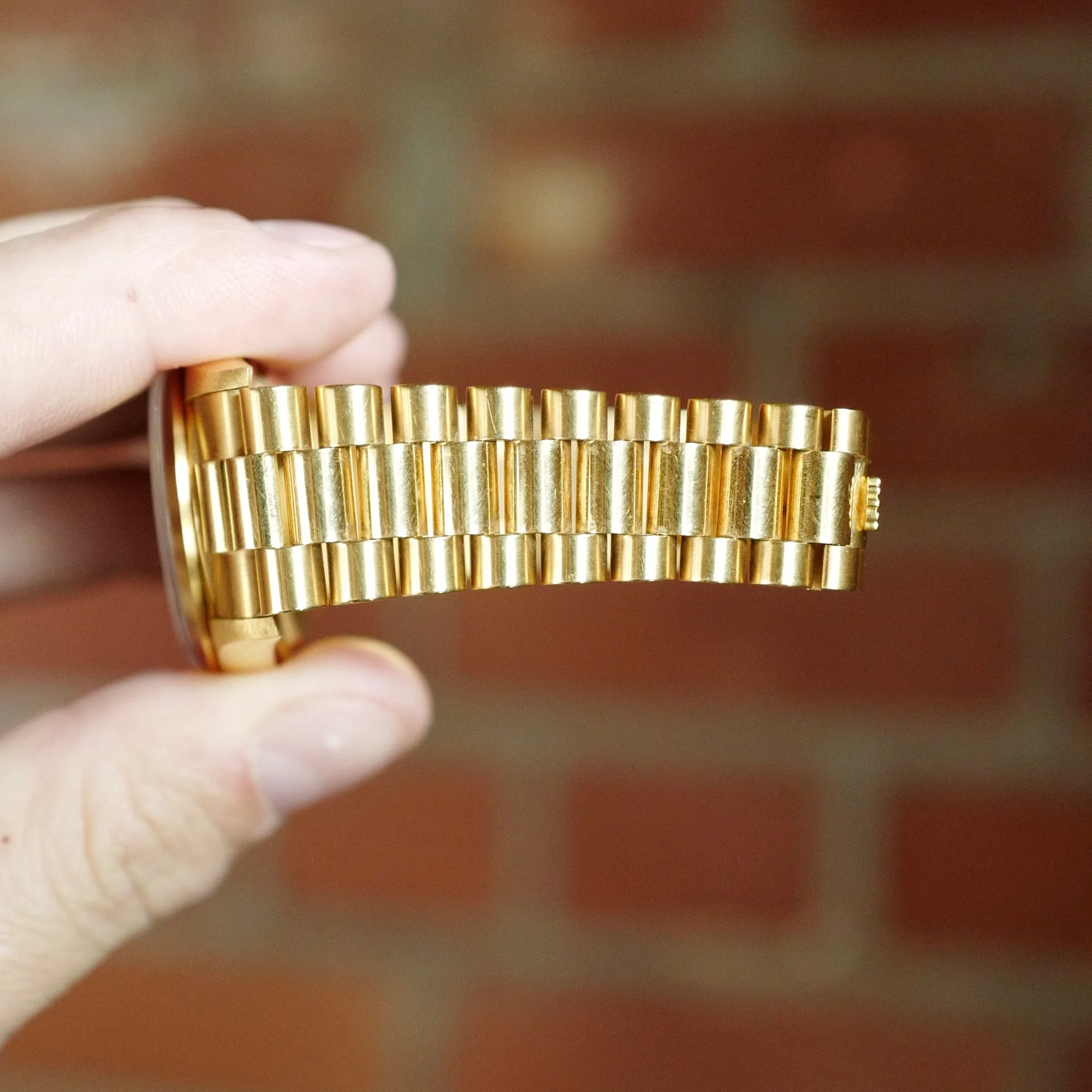 Rolex Yellow Gold Day-Date Ref. 18208 with Mother of Pearl - Image 6